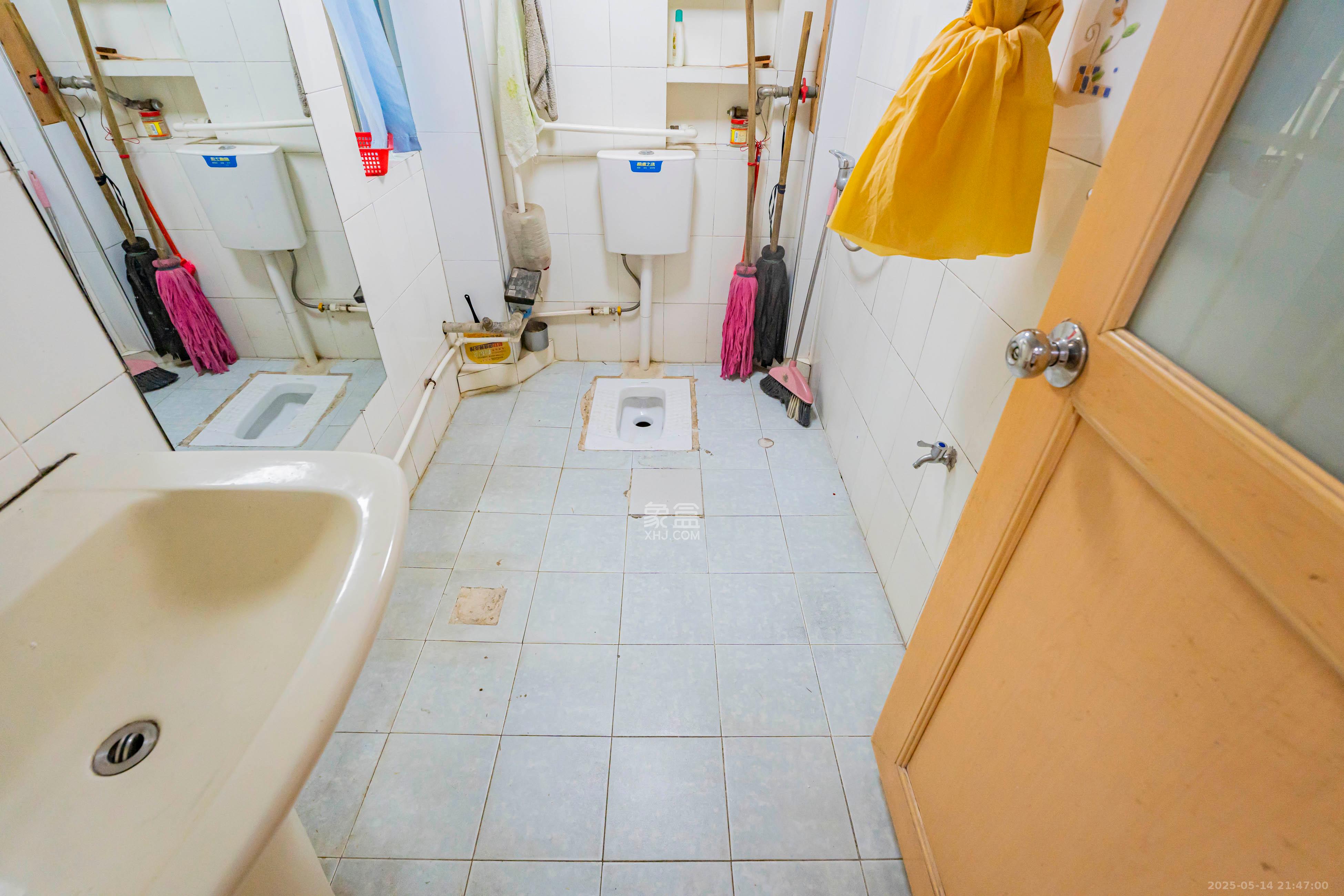 竹韵商居 2室2厅1卫 60.8万 竹韵商居 2室2厅1卫 60.8万卫生间