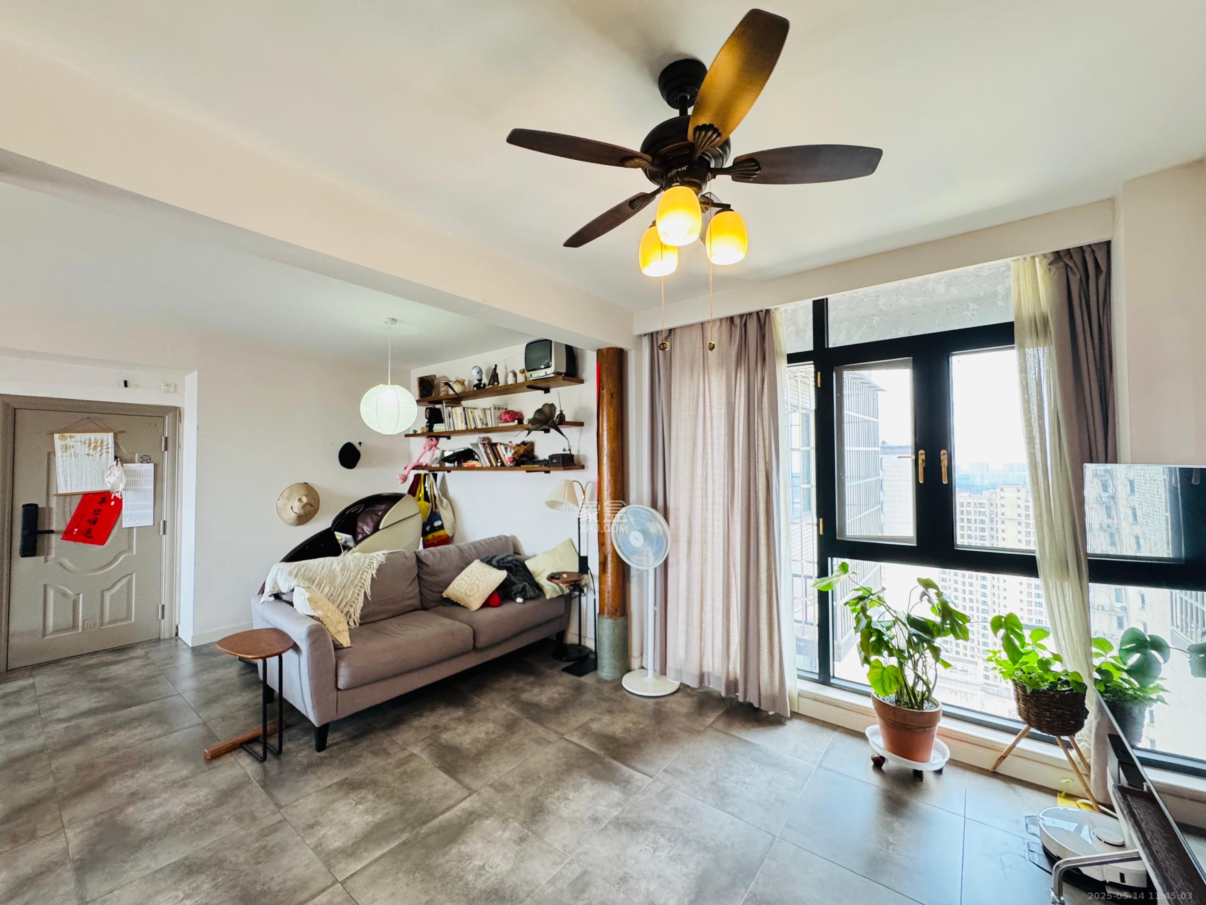 泰龙华府 2室2厅1卫 3200.0元/月 泰龙华府 2室2厅1卫 3200.0元/月室内图