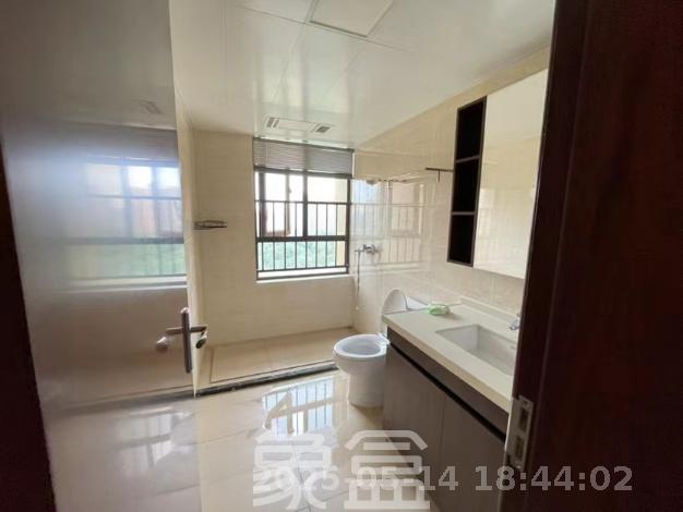 奥园誉景华府  3室2厅1卫   2200.00元/月室内图