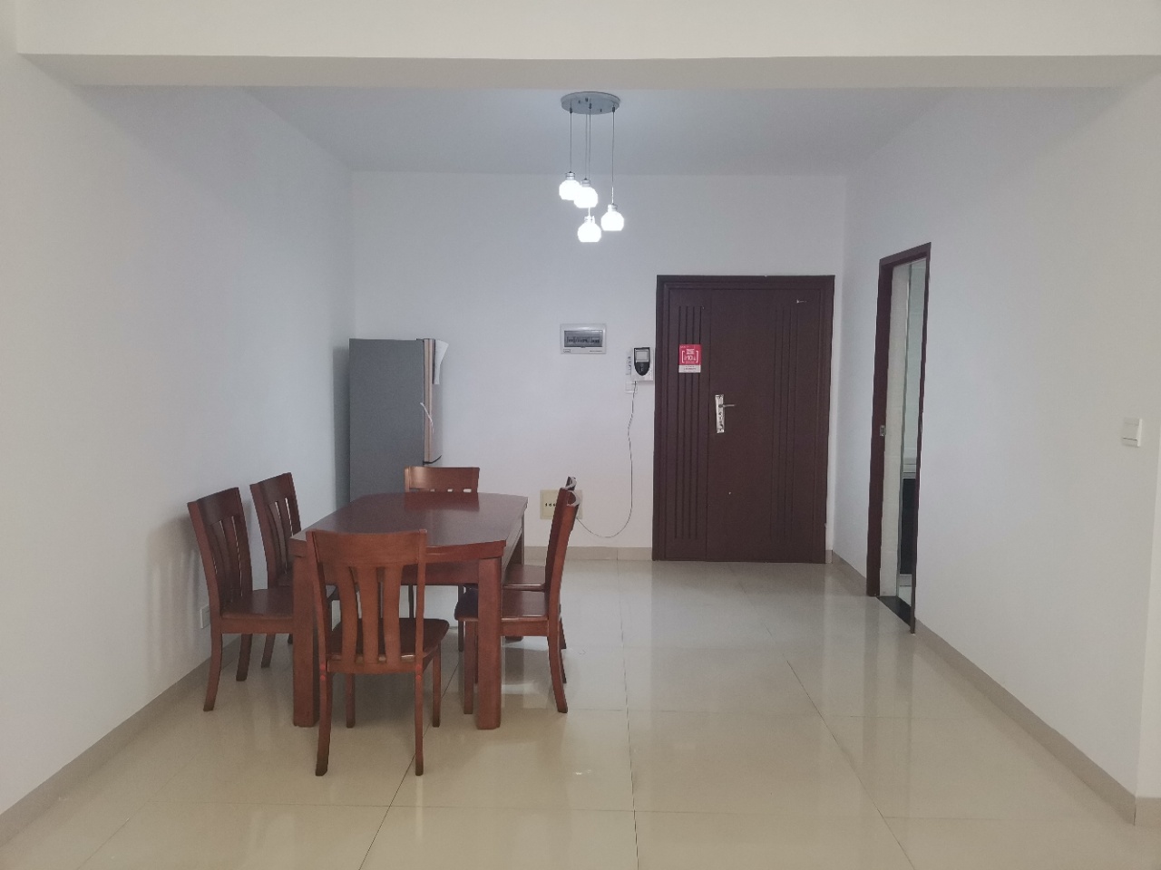 世纪嘉苑 3室2厅2卫 53.8万 世纪嘉苑 3室2厅2卫 53.8万室内图