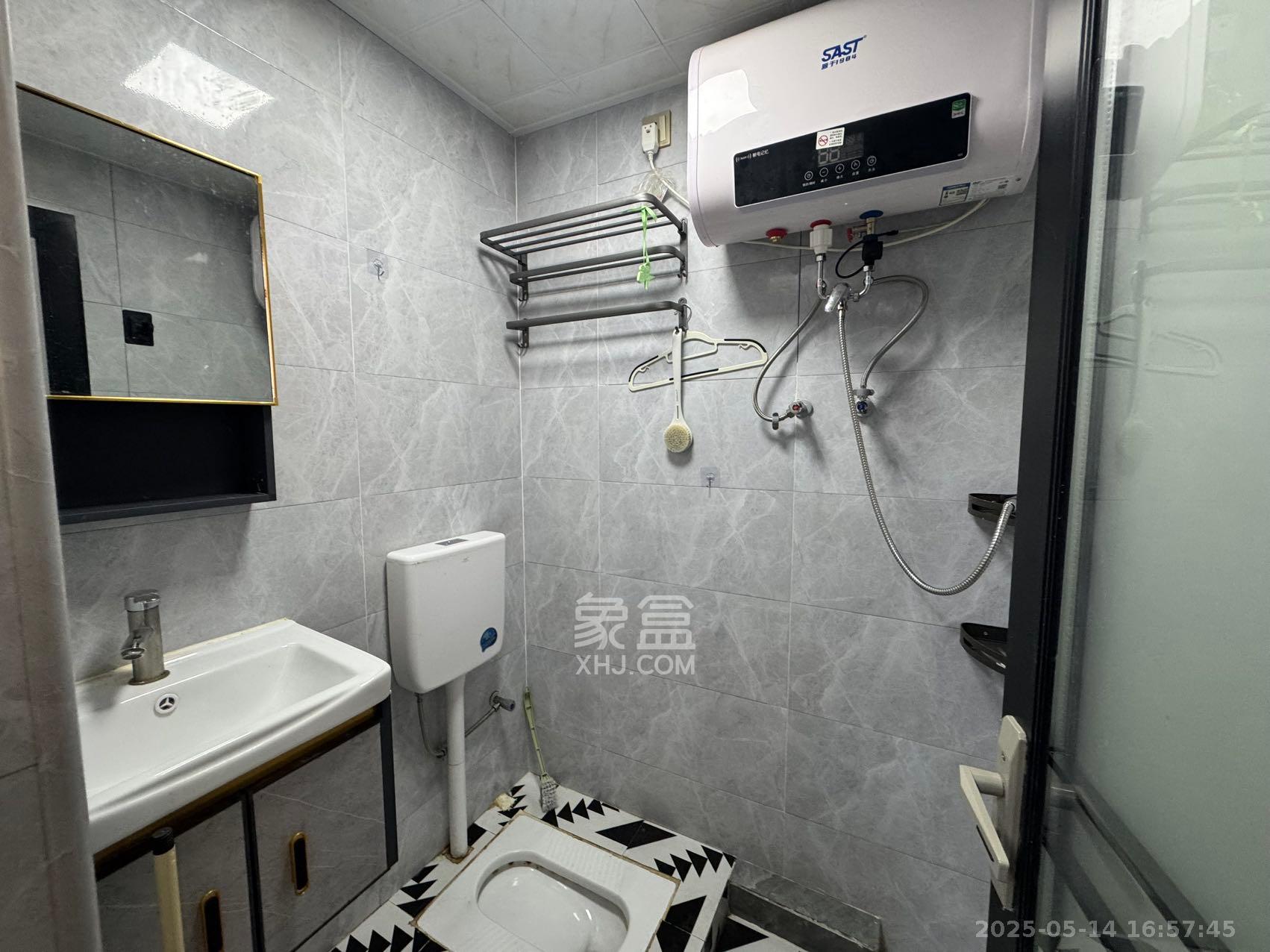 金地铂悦  1室1厅1卫    1000.0元/月 金地铂悦  1室1厅1卫    1000.0元/月室内图