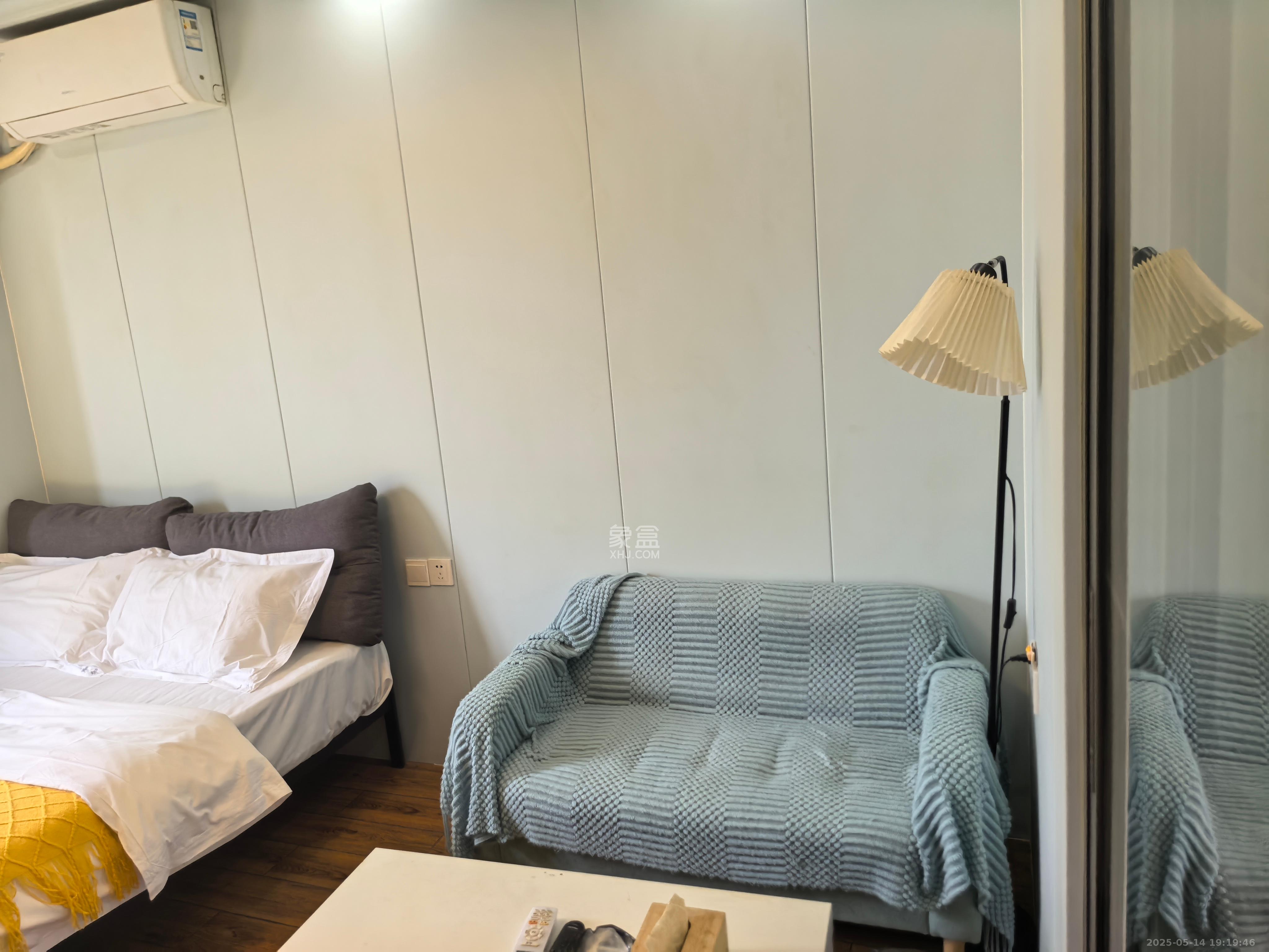 复地星光天地 1室0厅0卫 1700.0元/月 复地星光天地 1室0厅0卫 1700.0元/月室内图