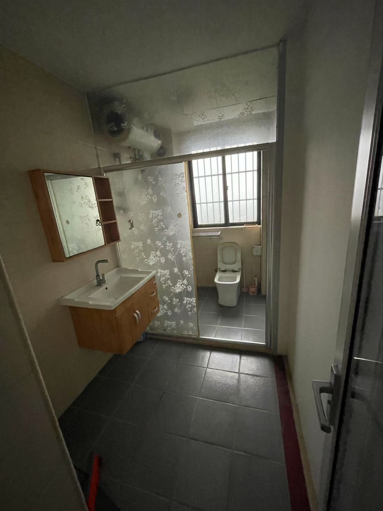 凯撒豪庭  2室2厅1卫    1600.0元/月室内图