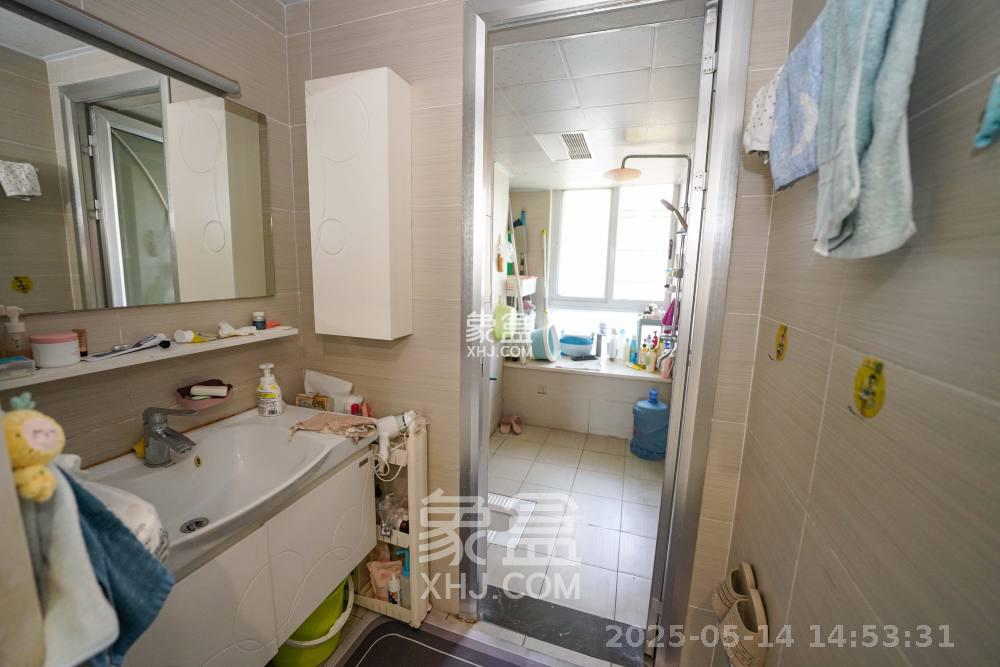 五矿紫湖香醍 4室2厅2卫 2400.0元/月 五矿紫湖香醍 4室2厅2卫 2400.0元/月室内图