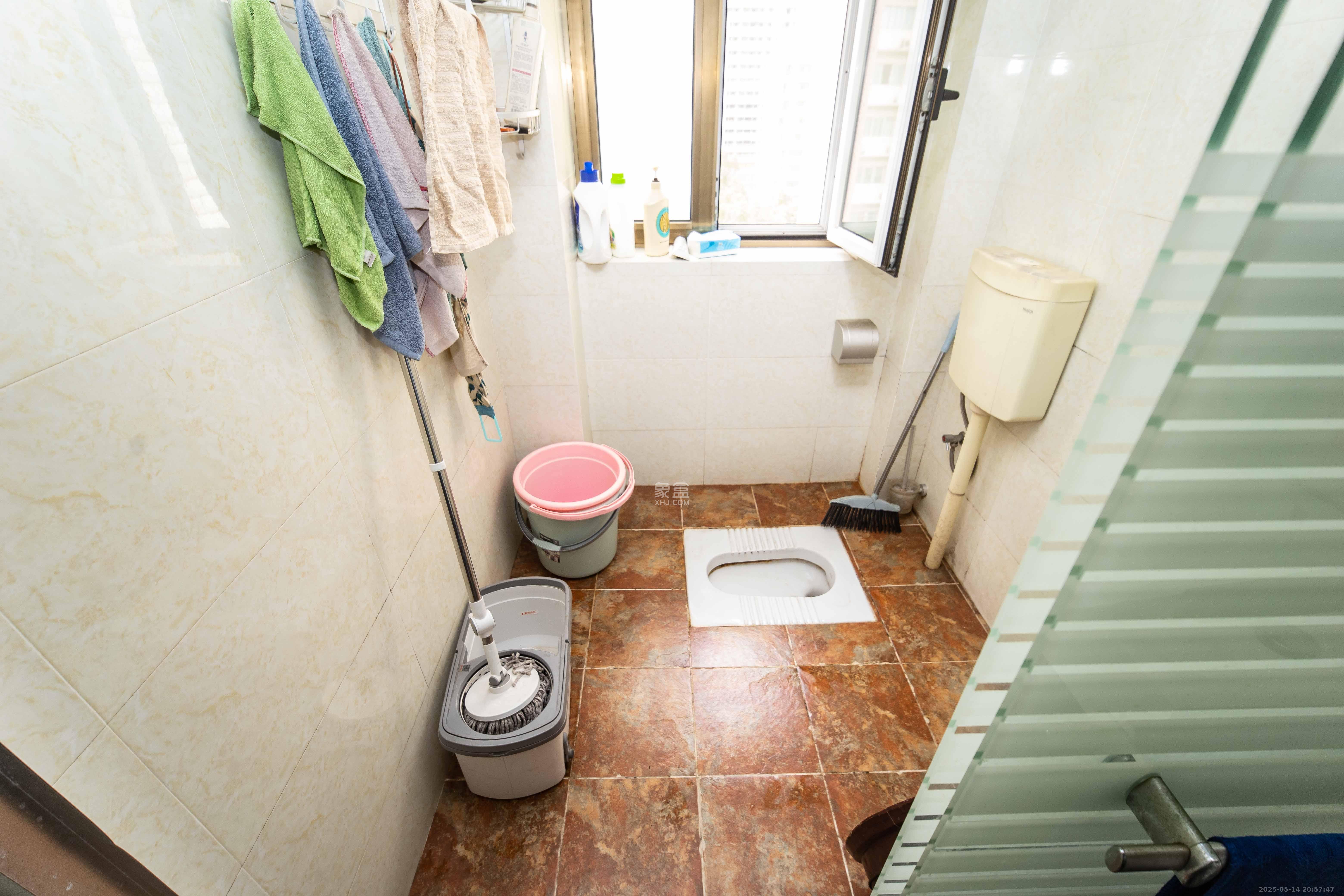 腾达家园（市交通局职工宿舍）  5室3厅2卫    5000.0元/月室内图