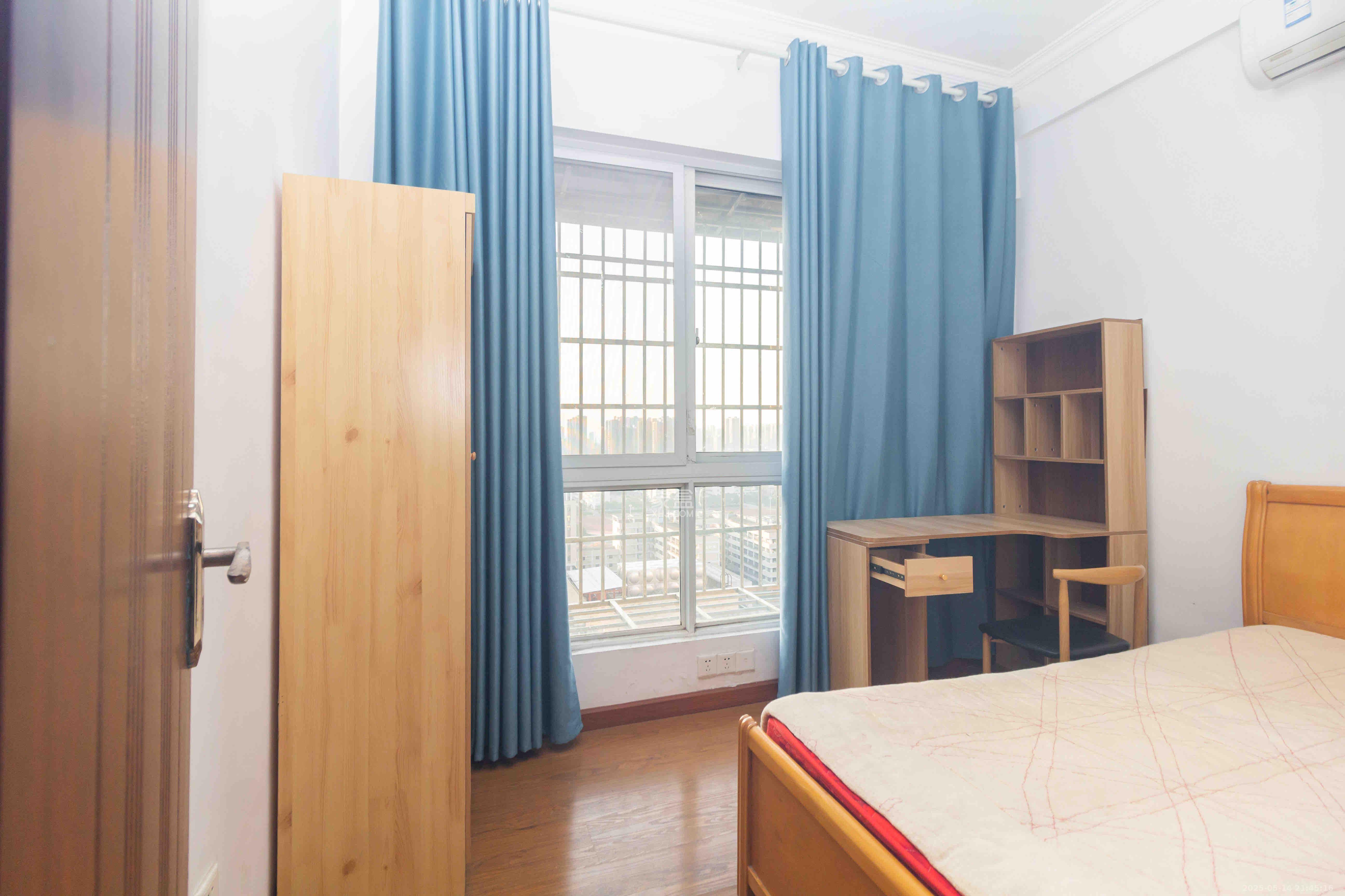 光明城市(星辰青年城) 2室2厅1卫 1600.0元/月 光明城市(星辰青年城) 2室2厅1卫 1600.0元/月室内图