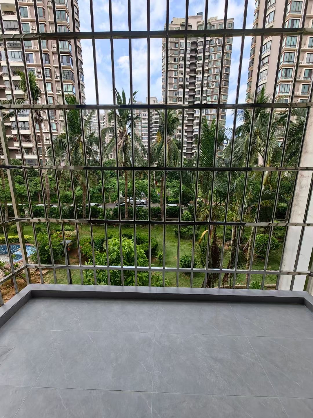 白沙门温泉度假村 2室2厅1卫 68.0万 白沙门温泉度假村 2室2厅1卫 68.0万客厅