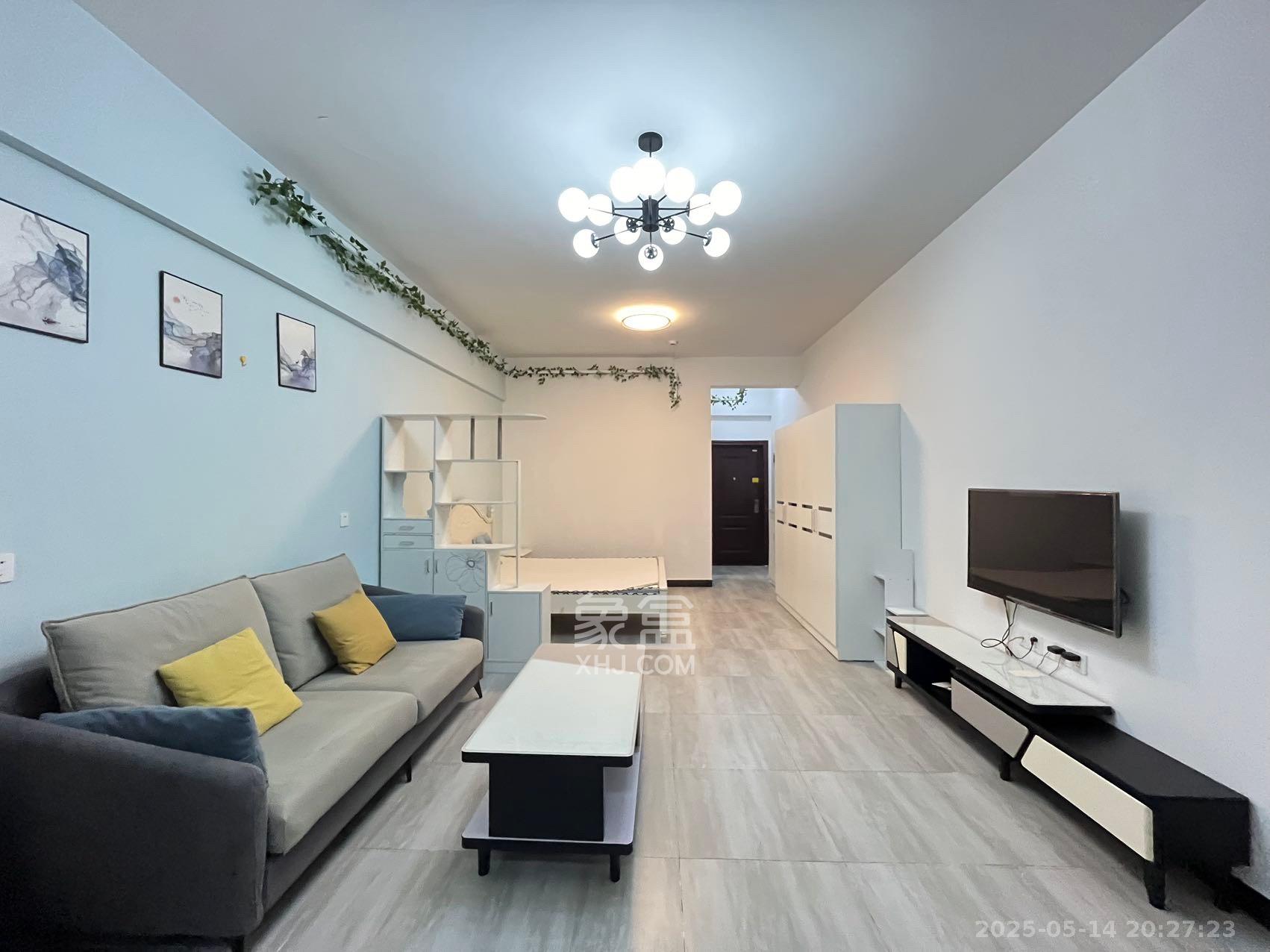 江南华府  1室1厅1卫    1600.0元/月 江南华府  1室1厅1卫    1600.0元/月室内图