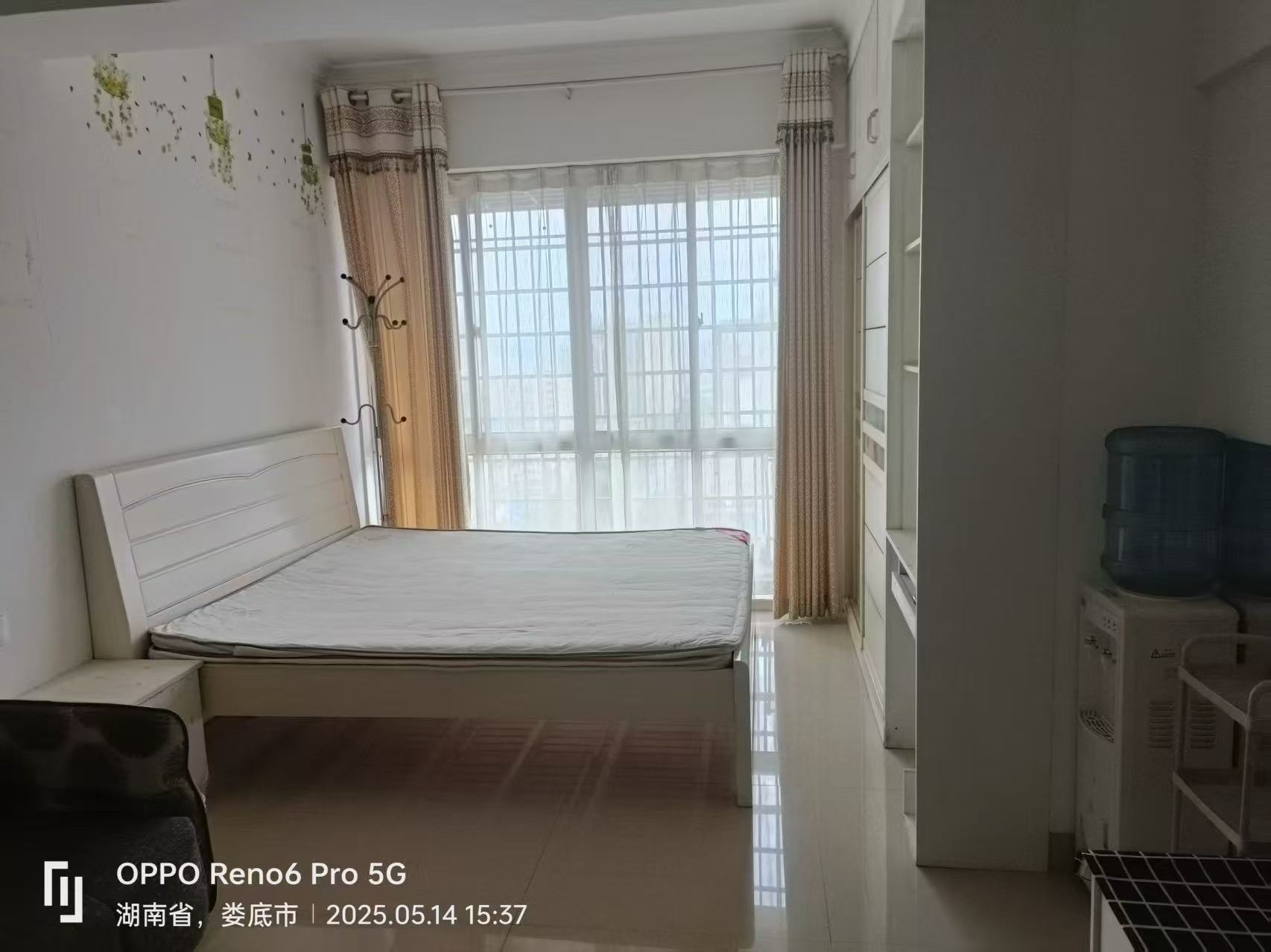 五洲富隆中心 1室1厅1卫 900.0元/月 五洲富隆中心 1室1厅1卫 900.0元/月室内图