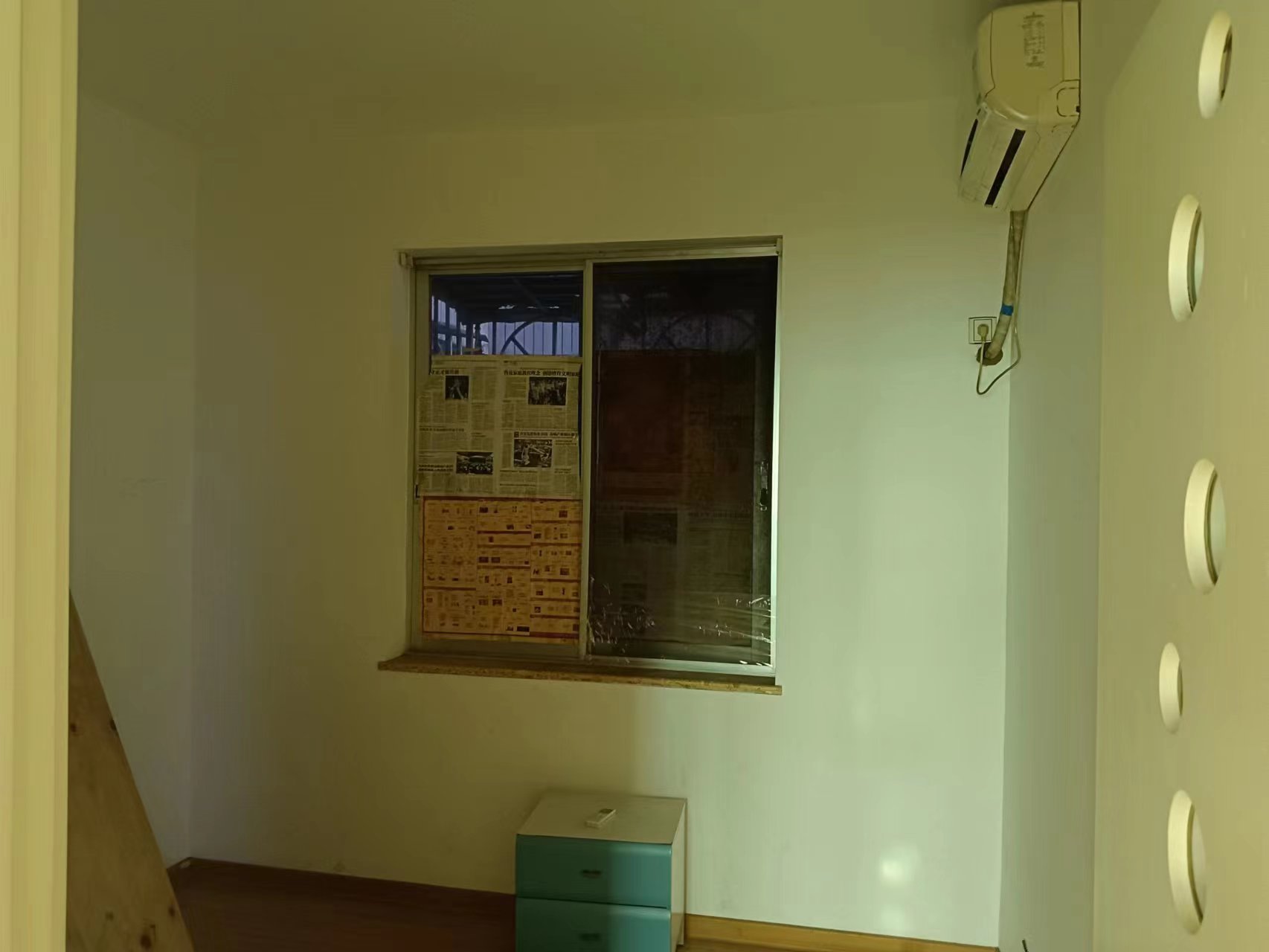 城中城 3室2厅1卫 2400.0元/月 城中城 3室2厅1卫 2400.0元/月室内图