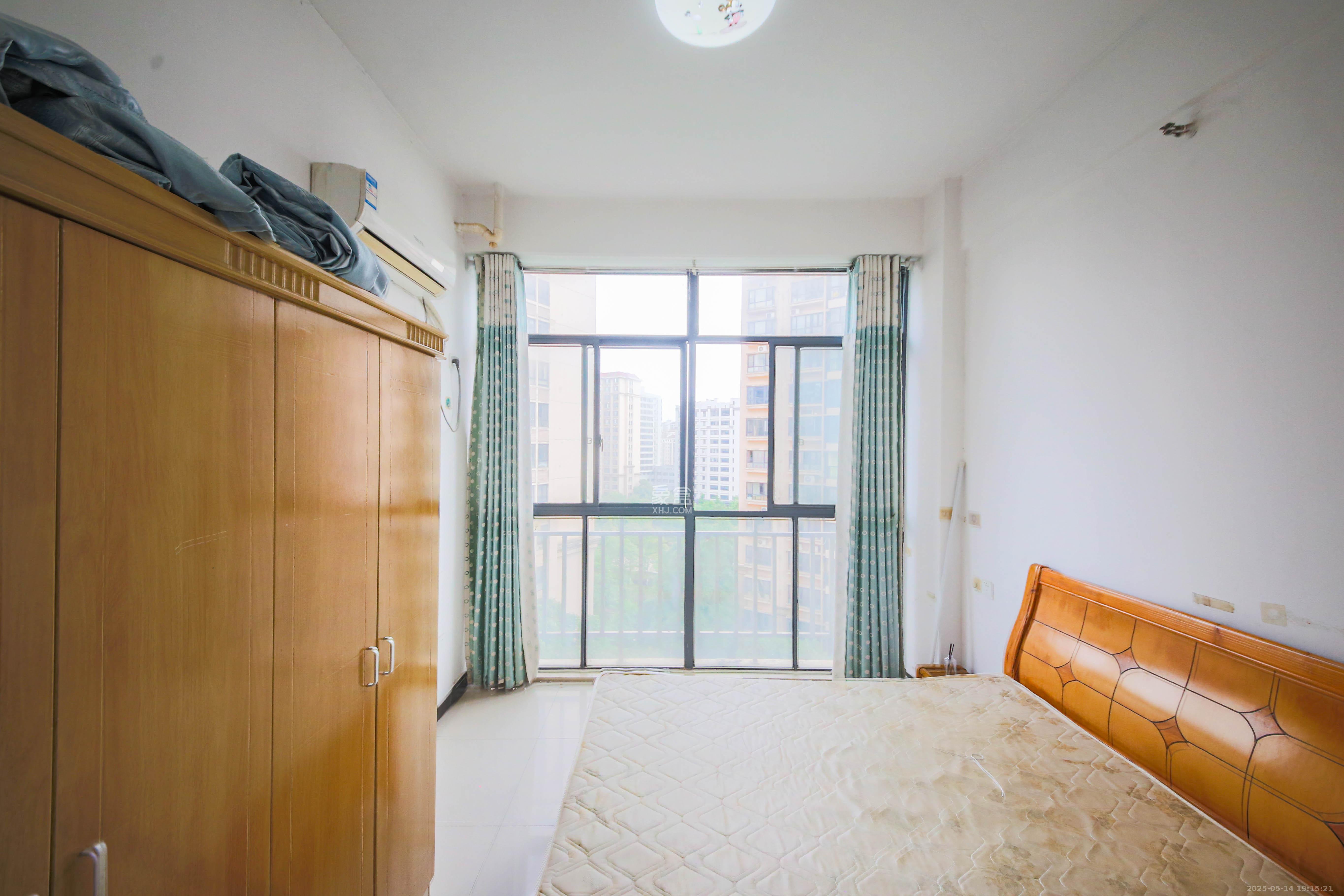 鑫远湘府逸园 1室1厅1卫 28.8万 鑫远湘府逸园 1室1厅1卫 28.8万卧室