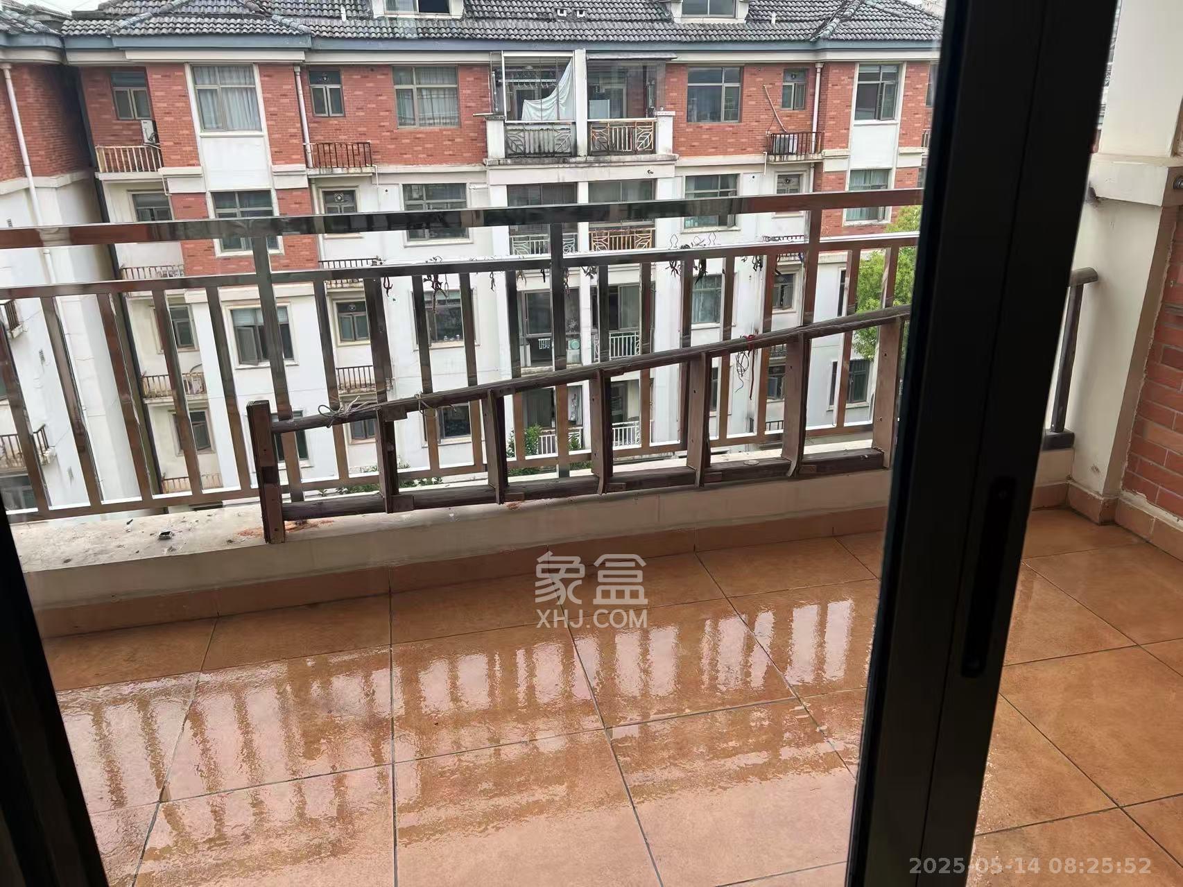 碧桂园威尼斯城  3室2厅2卫    1800.0元/月室内图