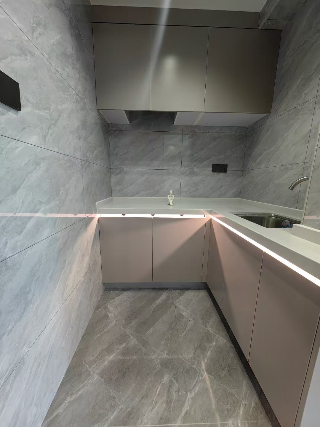 白沙门温泉度假村 2室2厅1卫 68.0万 白沙门温泉度假村 2室2厅1卫 68.0万客厅