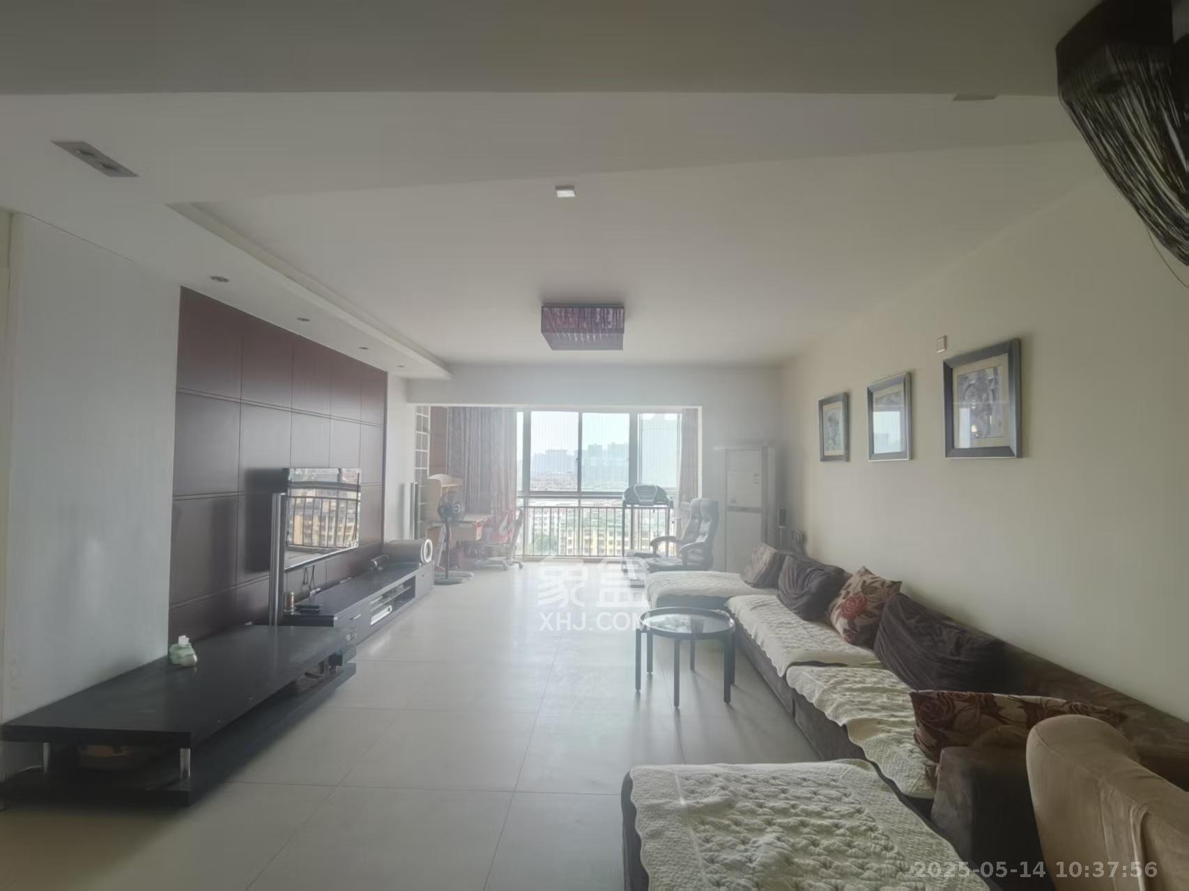 荷花园电信宿舍(天辰荷花苑) 3室2厅2卫 3600.0元/月 荷花园电信宿舍(天辰荷花苑) 3室2厅2卫 3600.0元/月室内图