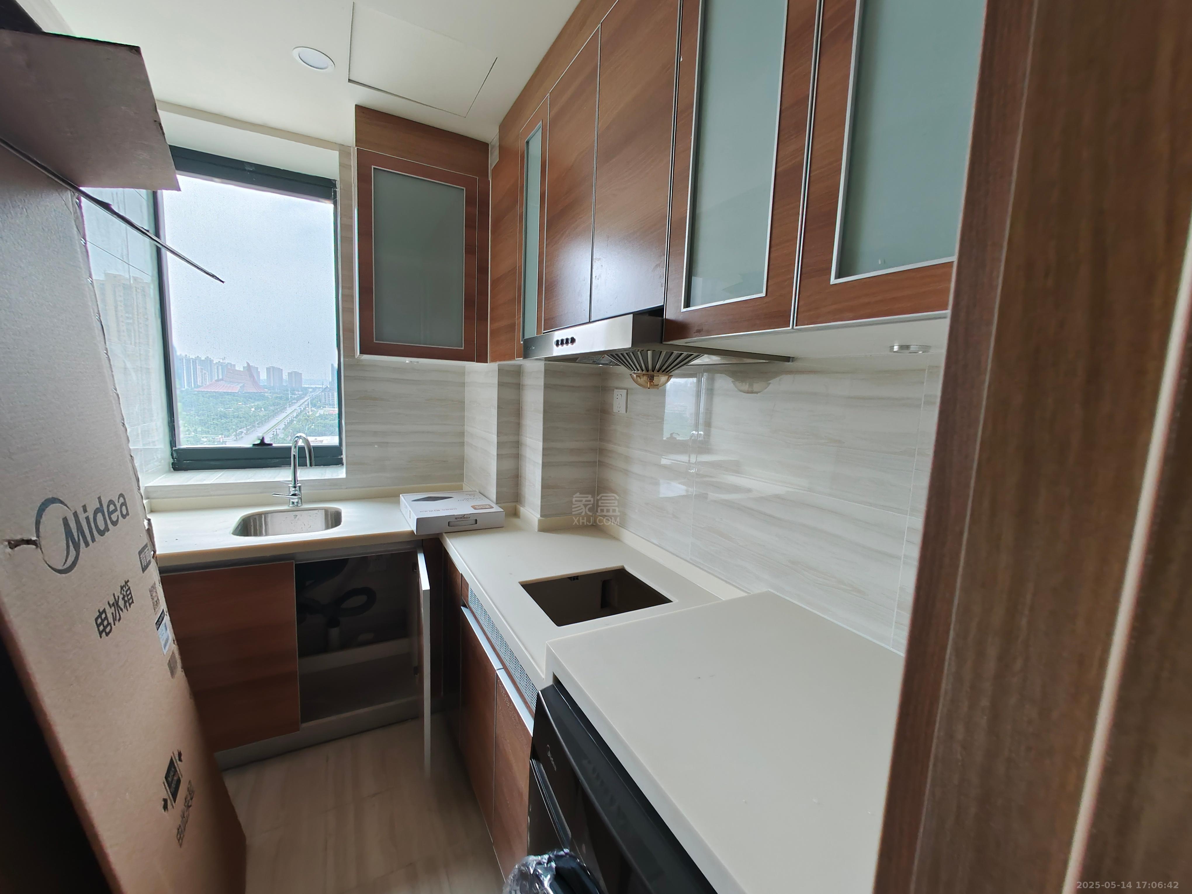 恒大华府 1室0厅0卫 1300.0元/月 恒大华府 1室0厅0卫 1300.0元/月室内图