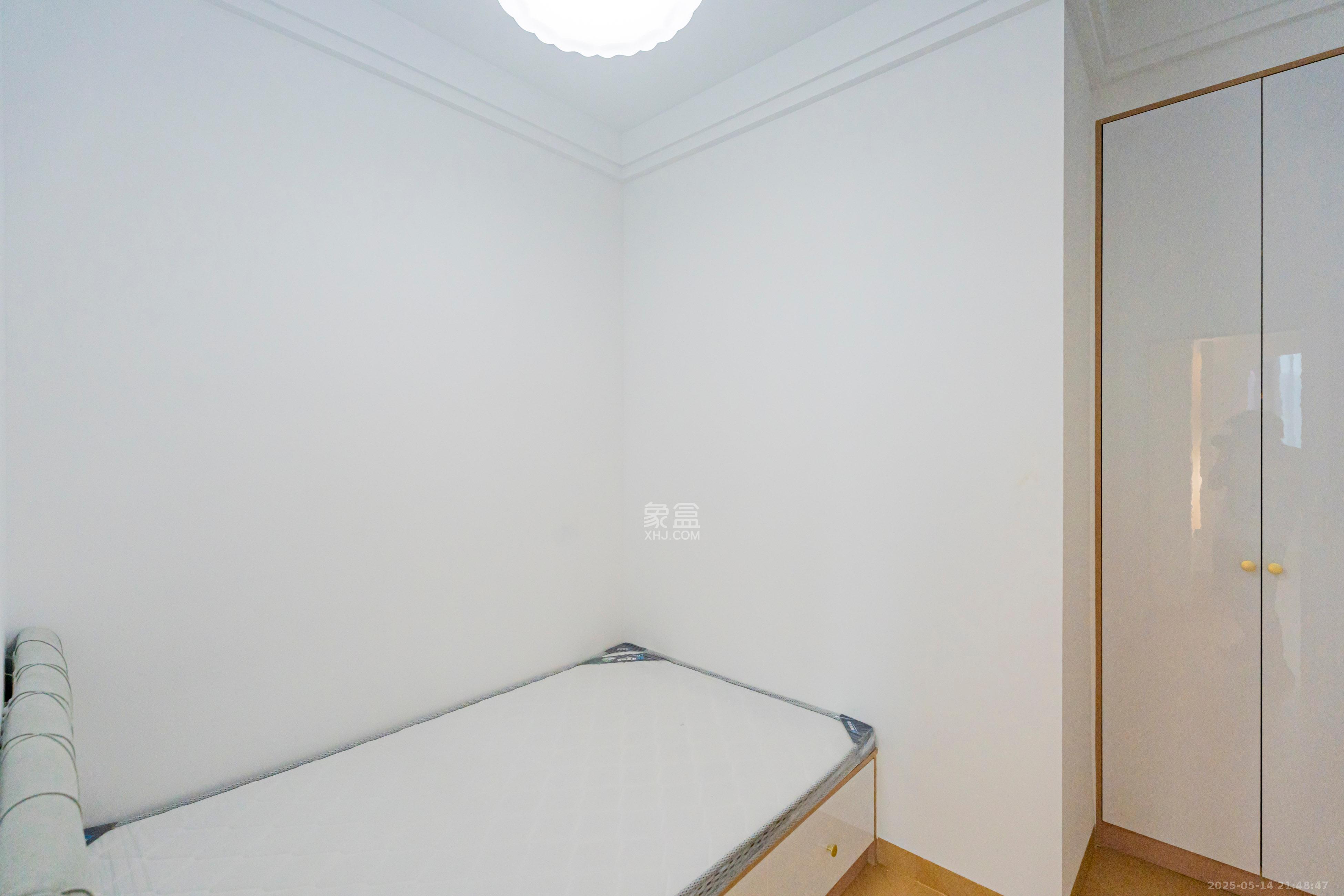 欧陆经典 3室2厅2卫 108.0万 欧陆经典 3室2厅2卫 108.0万卧室