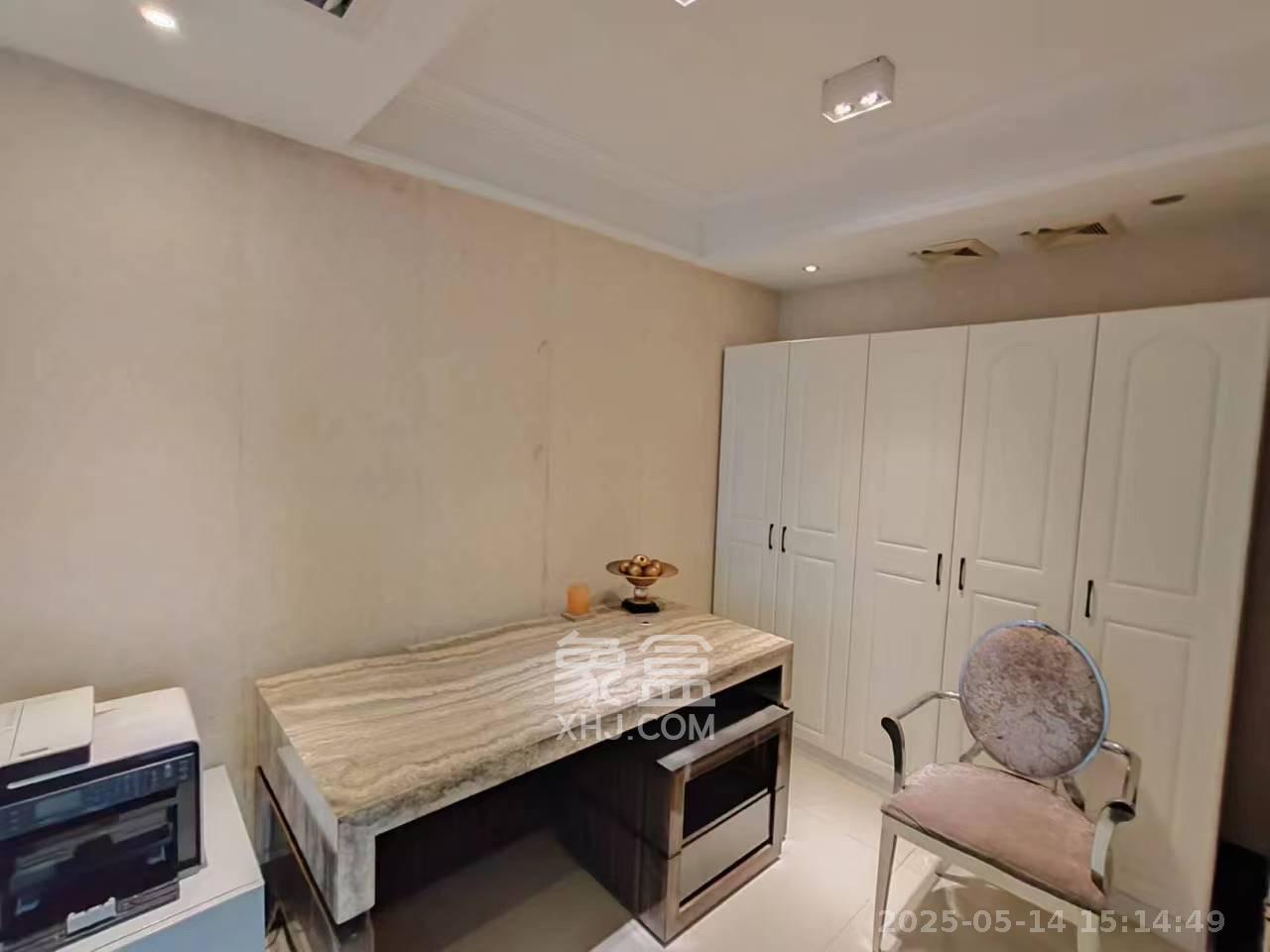 湘域城邦(湘域国际中心)  2室1厅1卫    4500.0元/月 湘域城邦(湘域国际中心)  2室1厅1卫    4500.0元/月室内图