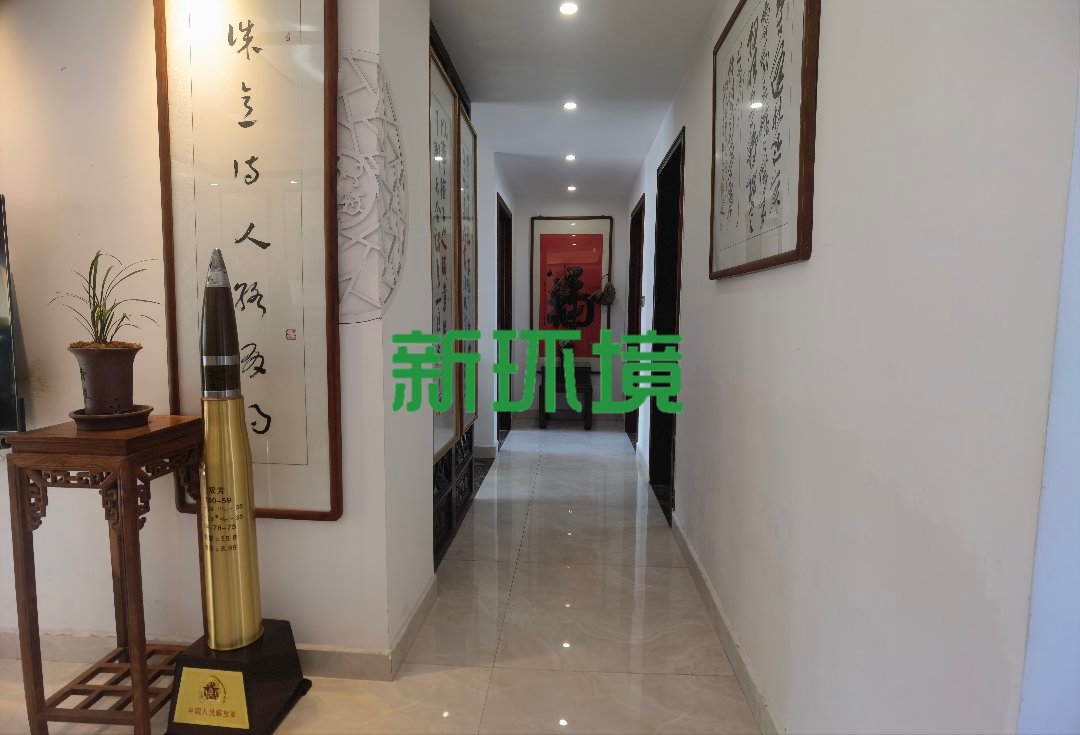 月亮湾三期  4室2厅2卫   85.80万客厅