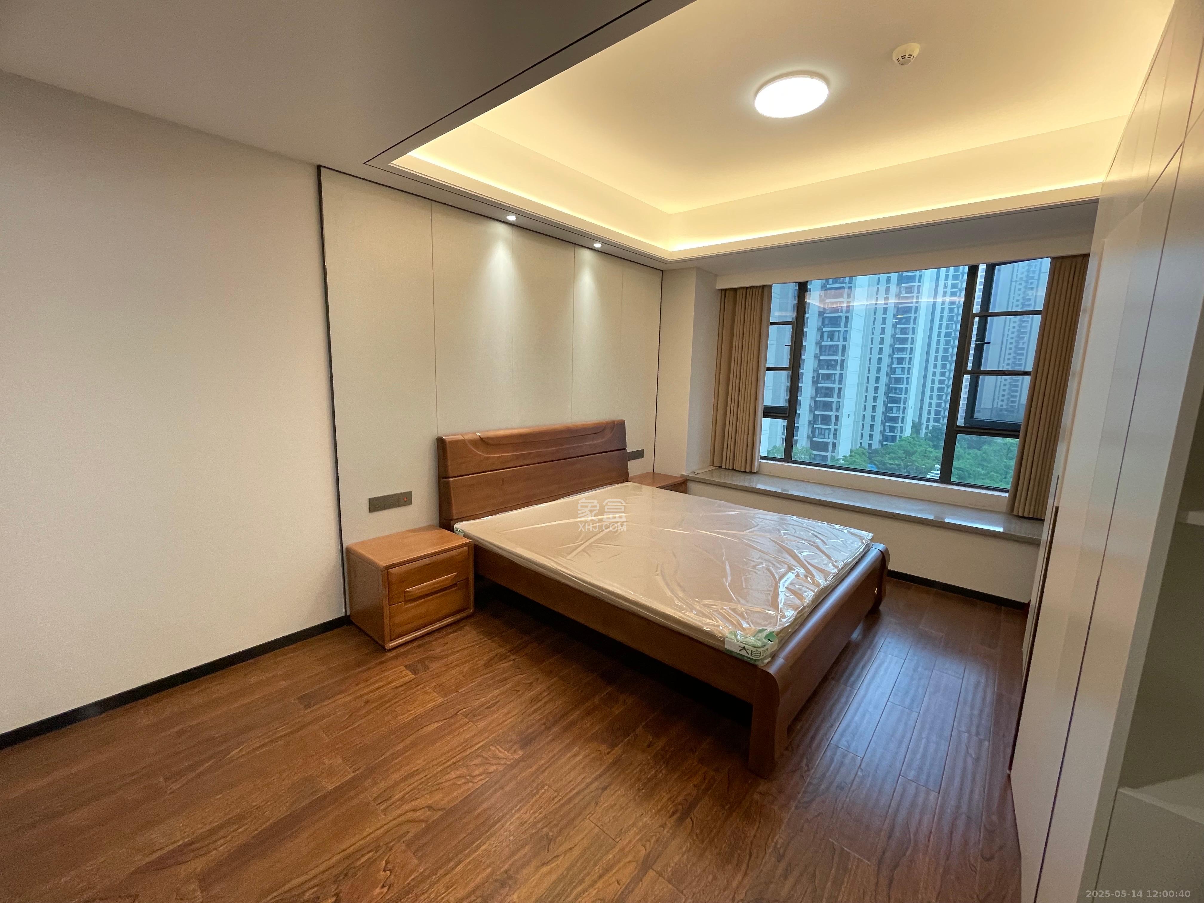 旭辉雨花郡  4室2厅3卫   9000.00元/月室内图