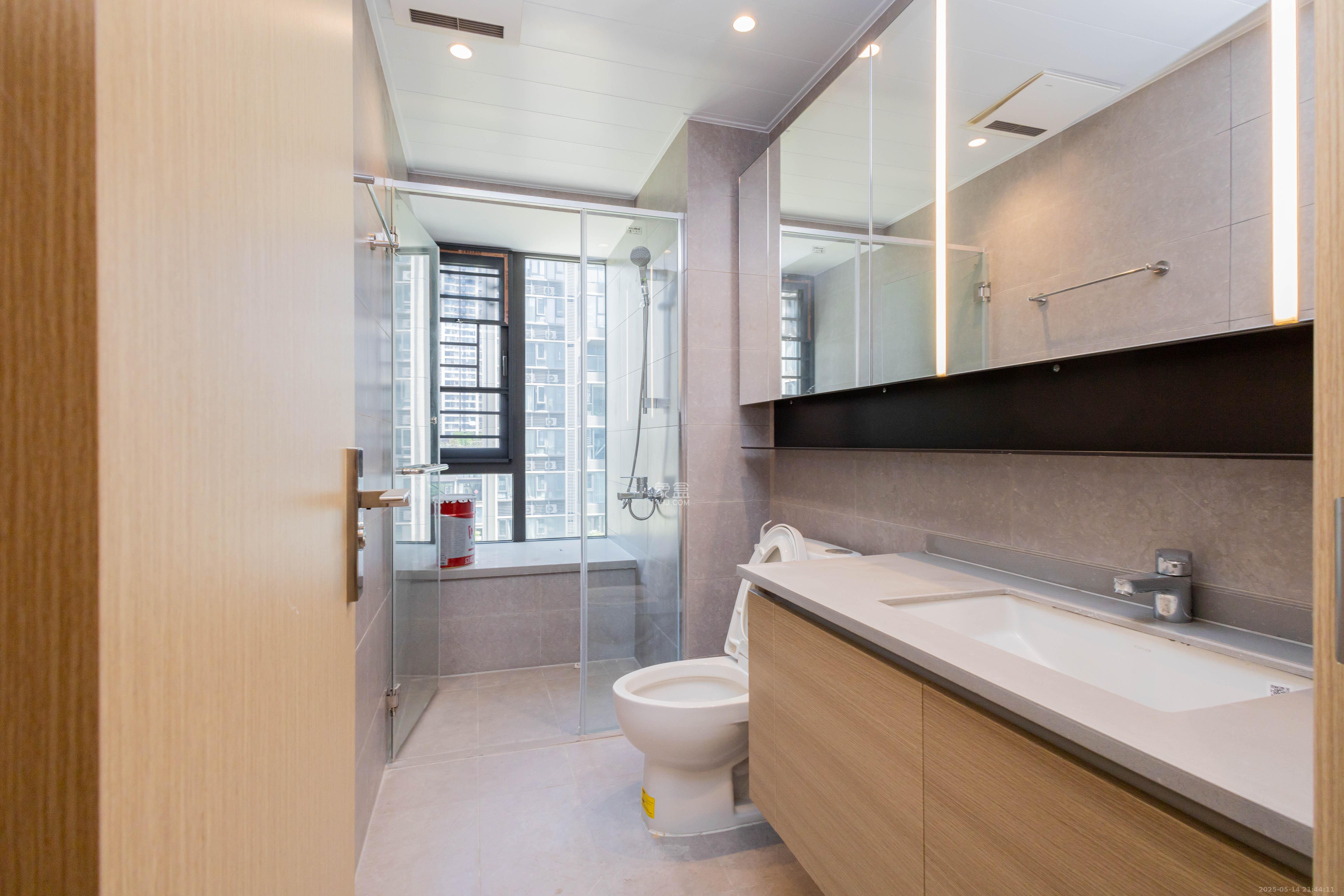 时代印记(长沙时代印记花园)  4室2厅2卫    260.0万 时代印记(长沙时代印记花园)  4室2厅2卫    260.0万卫生间