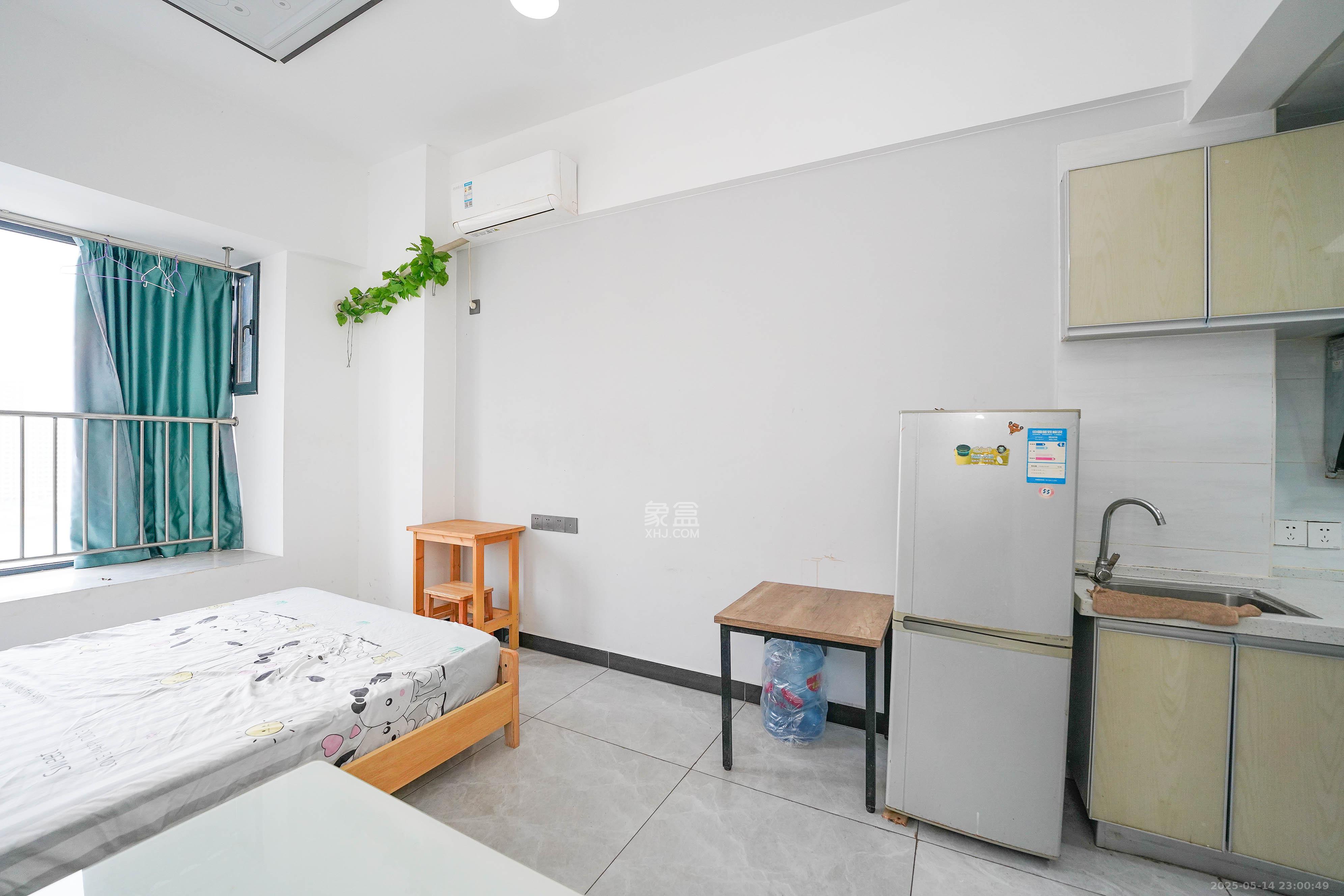 阿舍南2号（花之林大厦）  1室1厅1卫   900.00元/月室内图