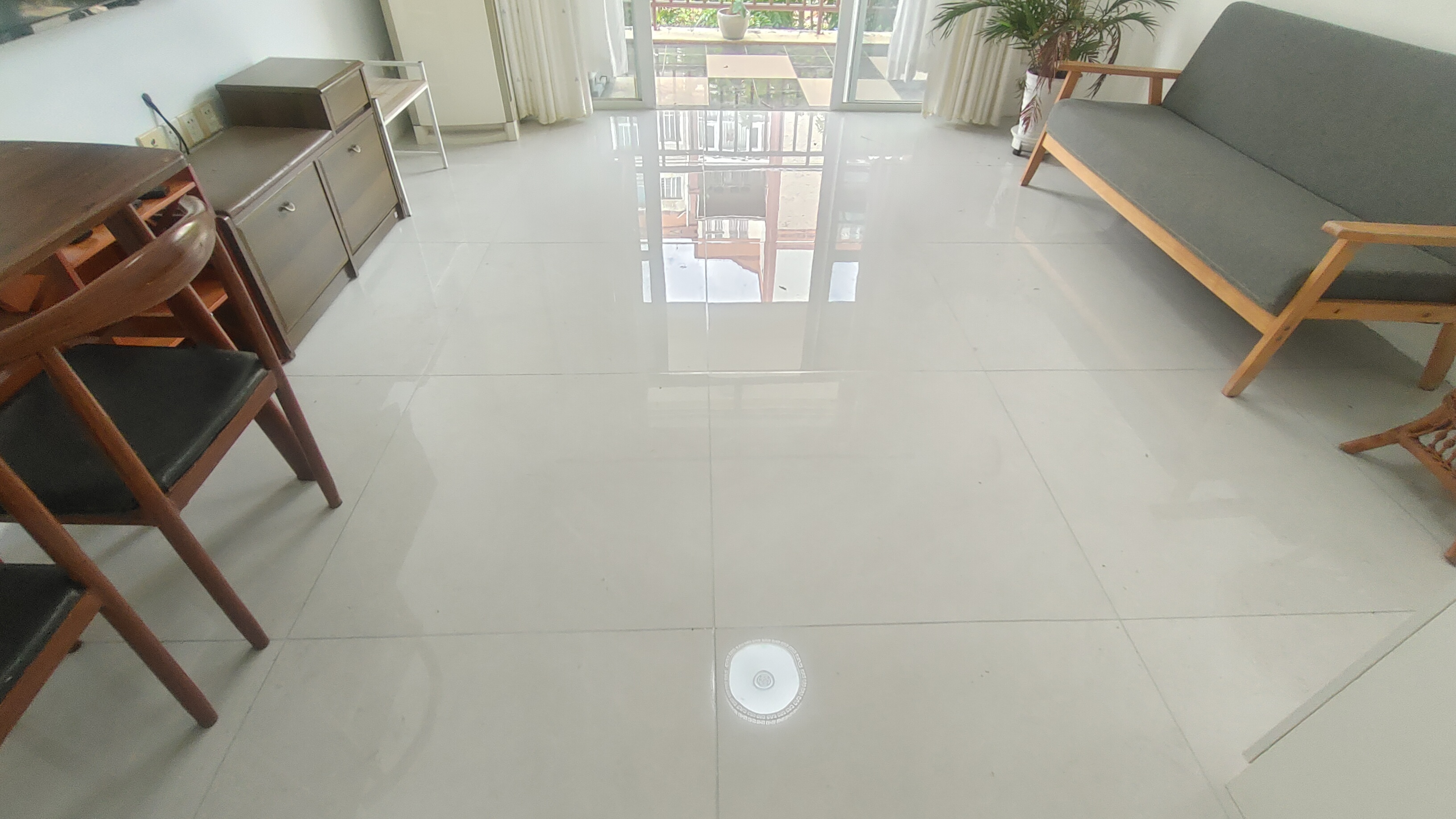 天上人间 2室1厅1卫 145.0万 天上人间 2室1厅1卫 145.0万客厅