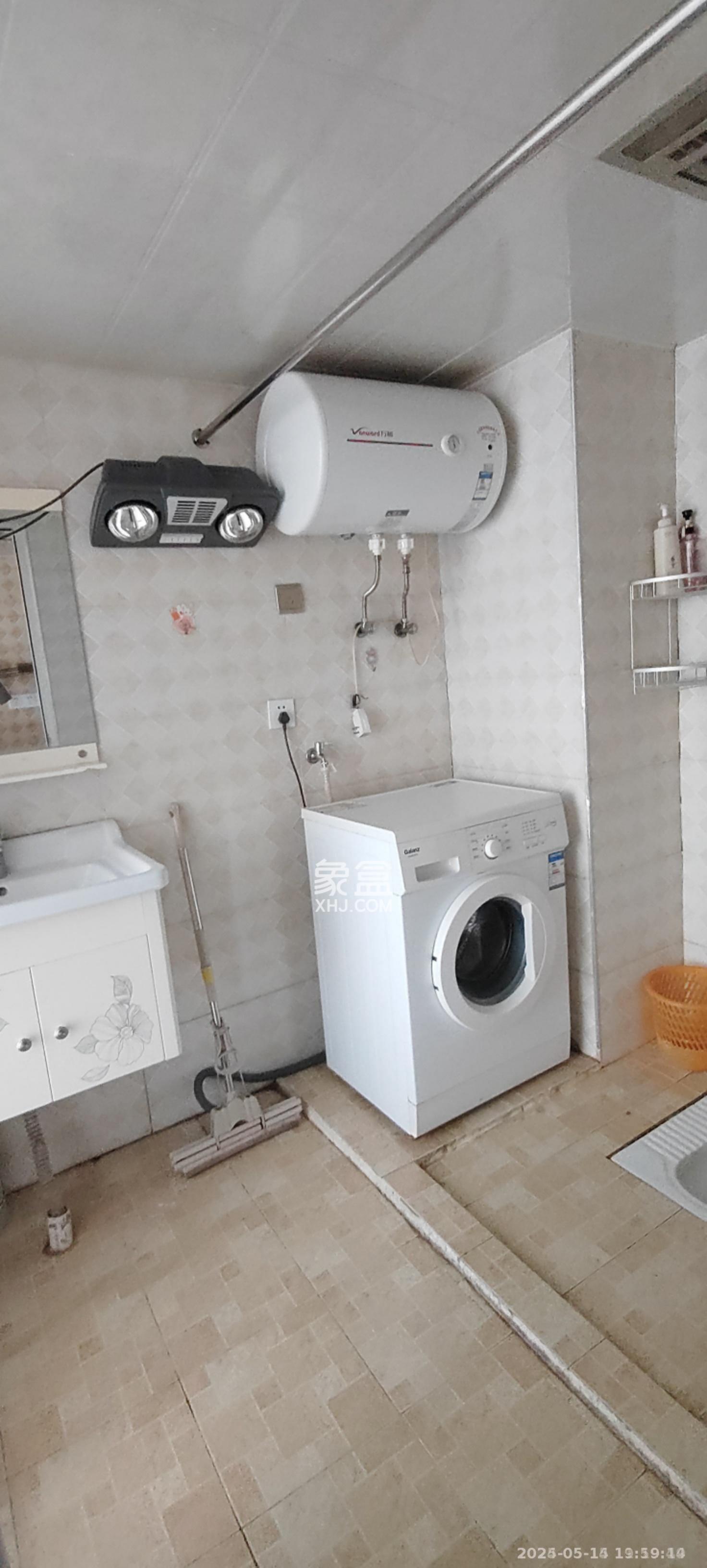 曙光领峰(曙光家园) 1室1厅1卫 1500.0元/月 曙光领峰(曙光家园) 1室1厅1卫 1500.0元/月室内图