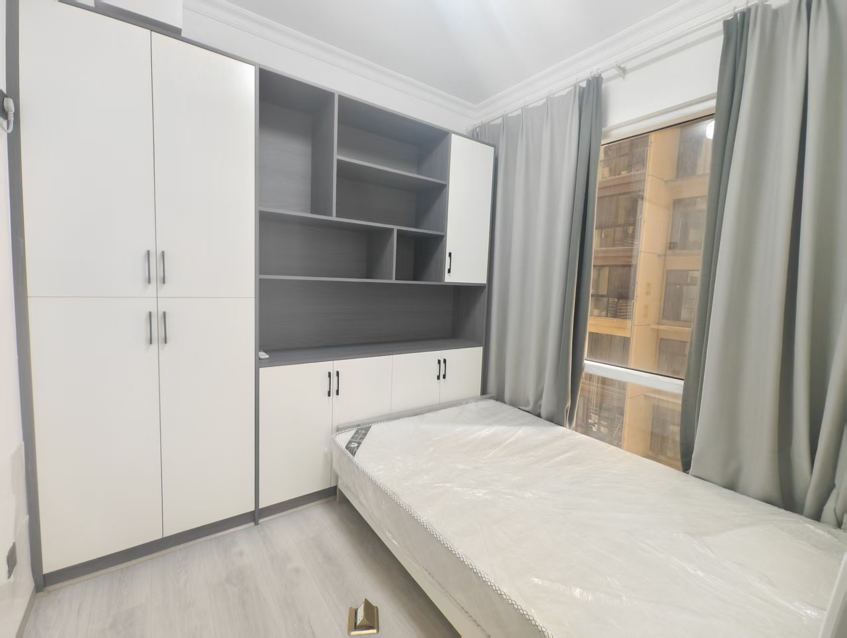 珠江帝景山庄 3室0厅0卫 1800.0元/月 珠江帝景山庄 3室0厅0卫 1800.0元/月室内图