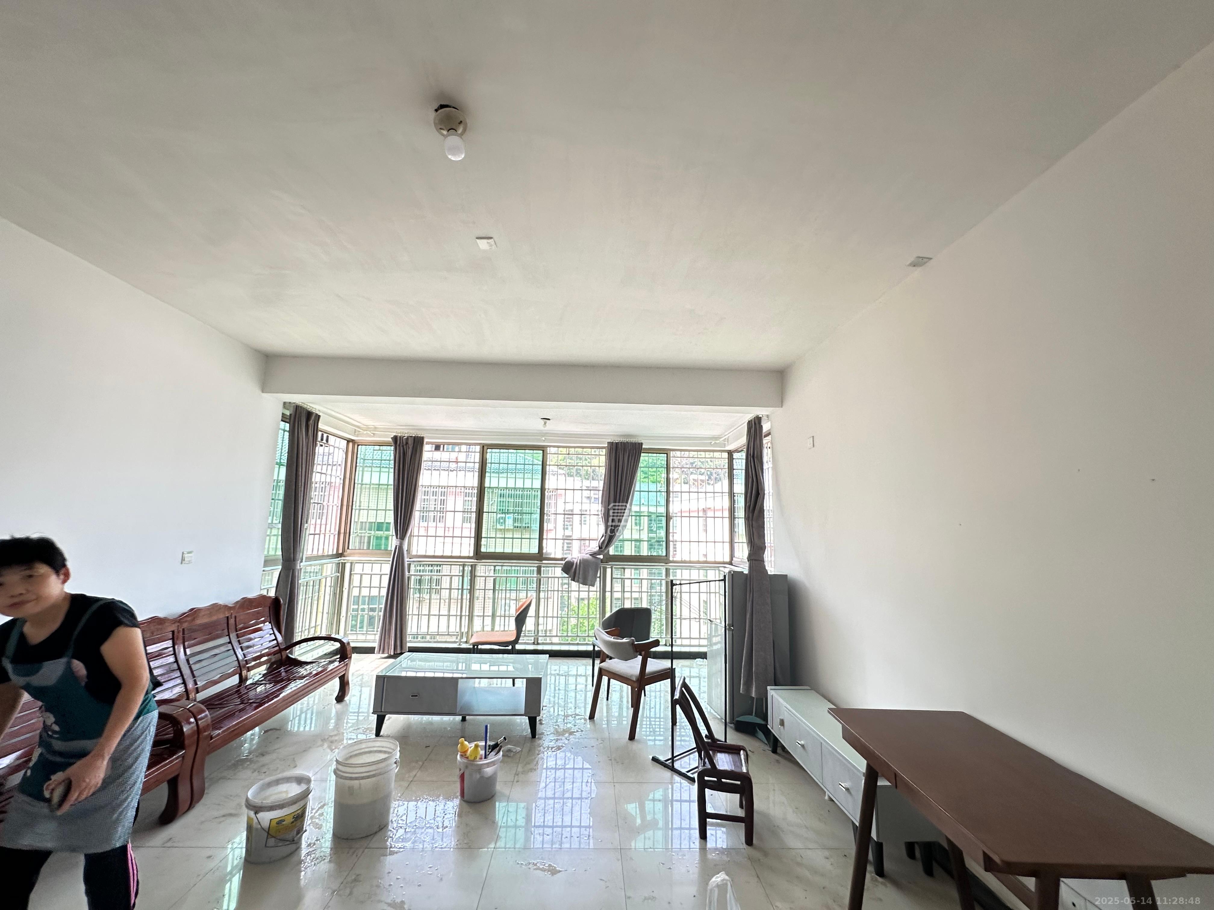 华美佳园(鄱阳佳园) 1室1厅1卫 900.0元/月 华美佳园(鄱阳佳园) 1室1厅1卫 900.0元/月室内图