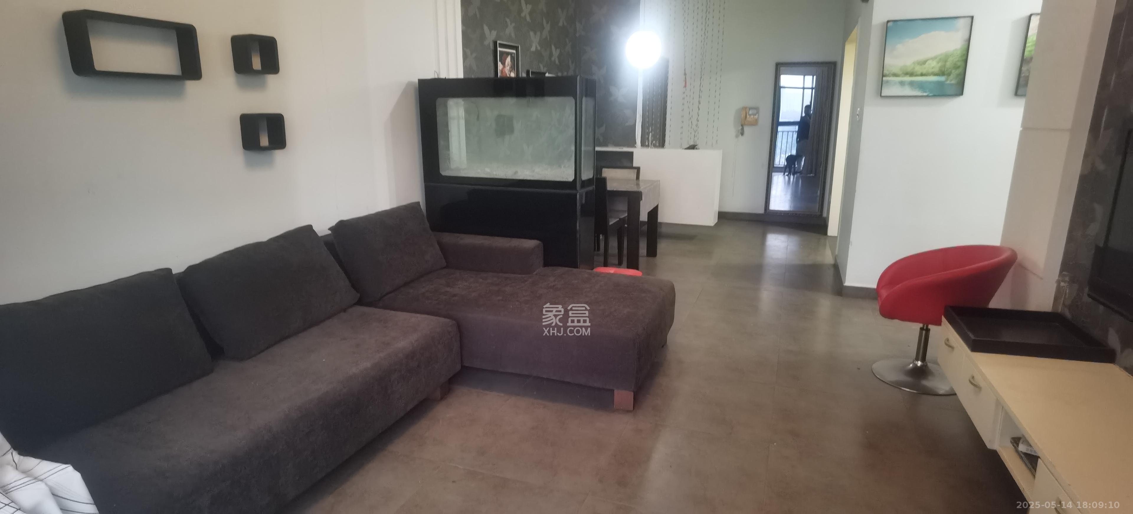 金麓国际 3室2厅1卫 2250.0元/月 金麓国际 3室2厅1卫 2250.0元/月室内图