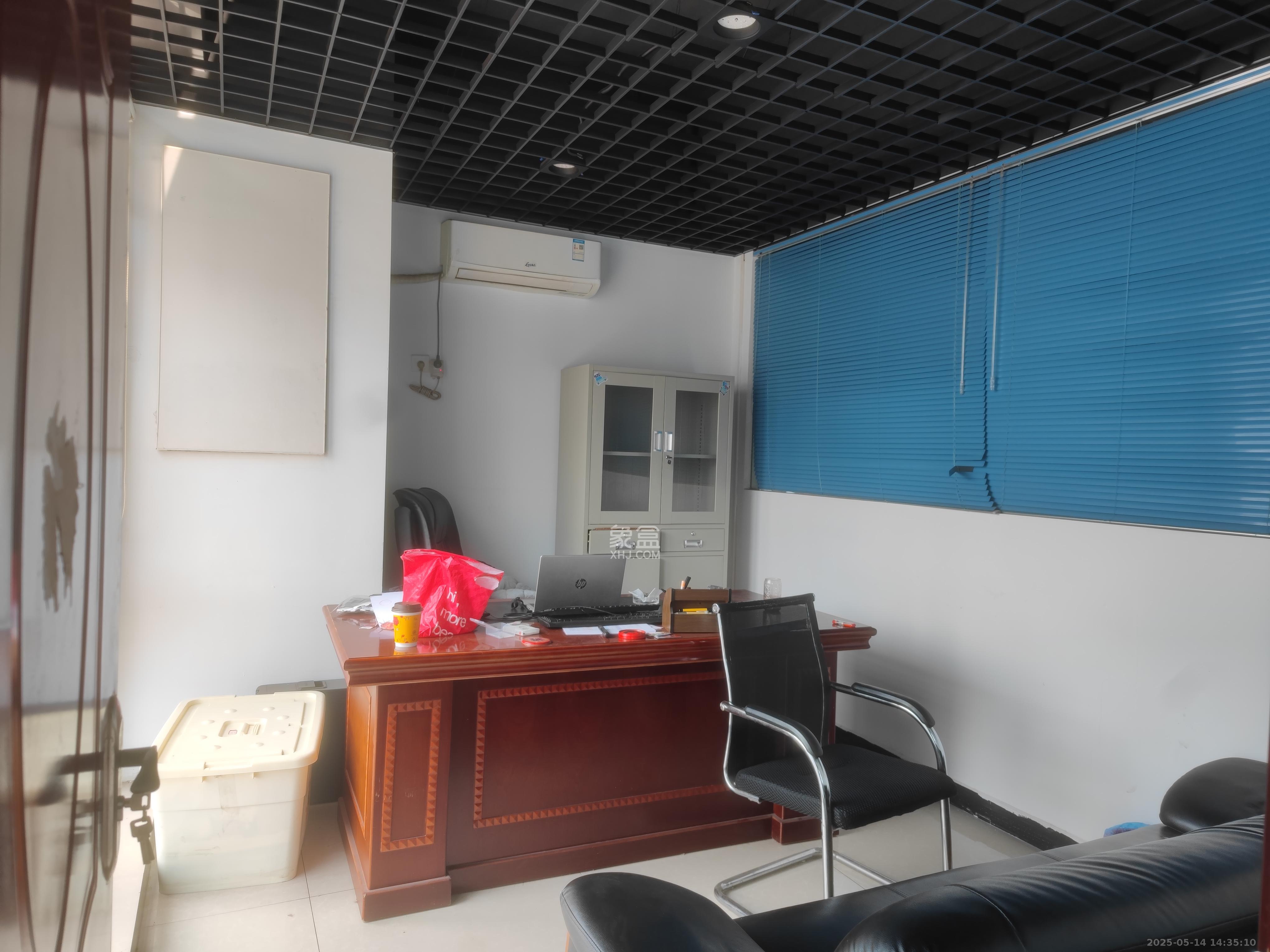 奥克斯缔壹城  1室0厅0卫    6000.0元/月 奥克斯缔壹城  1室0厅0卫    6000.0元/月室内图