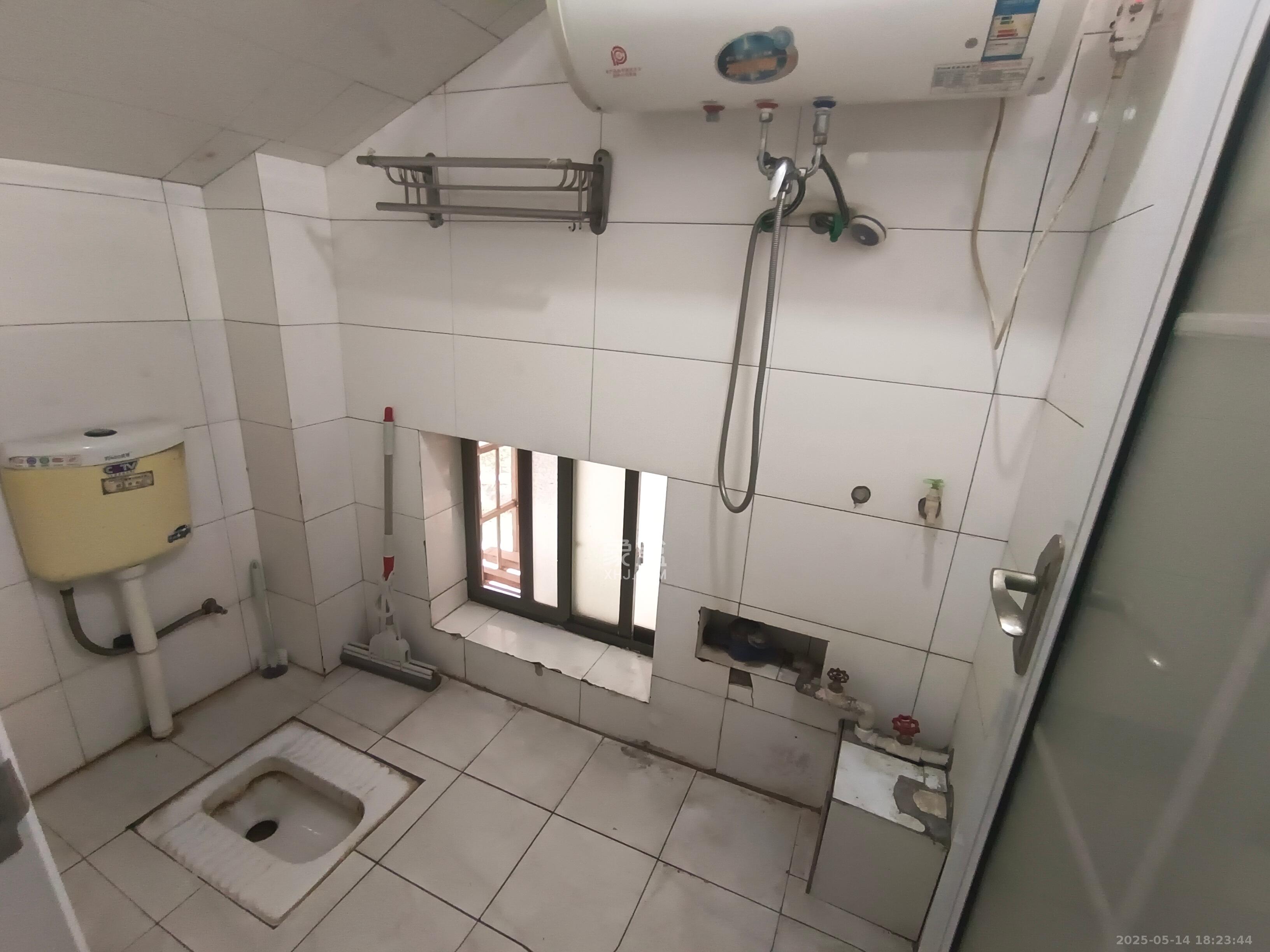 金石蓉园 1室0厅0卫 1000.0元/月 金石蓉园 1室0厅0卫 1000.0元/月室内图