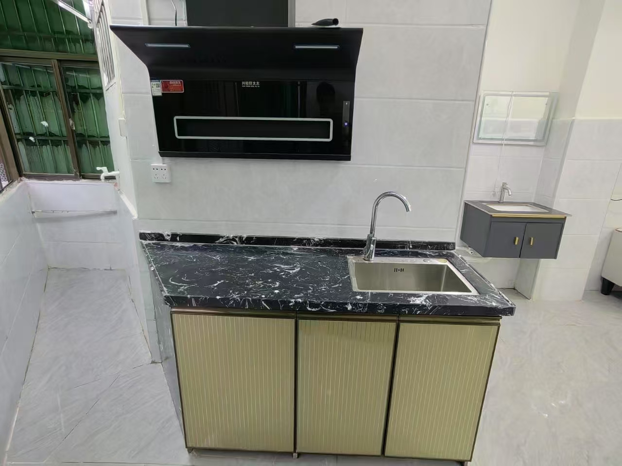 御尚·轻奢公寓(海清苑)  1室1厅1卫    1800.0元/月 御尚·轻奢公寓(海清苑)  1室1厅1卫    1800.0元/月室内图