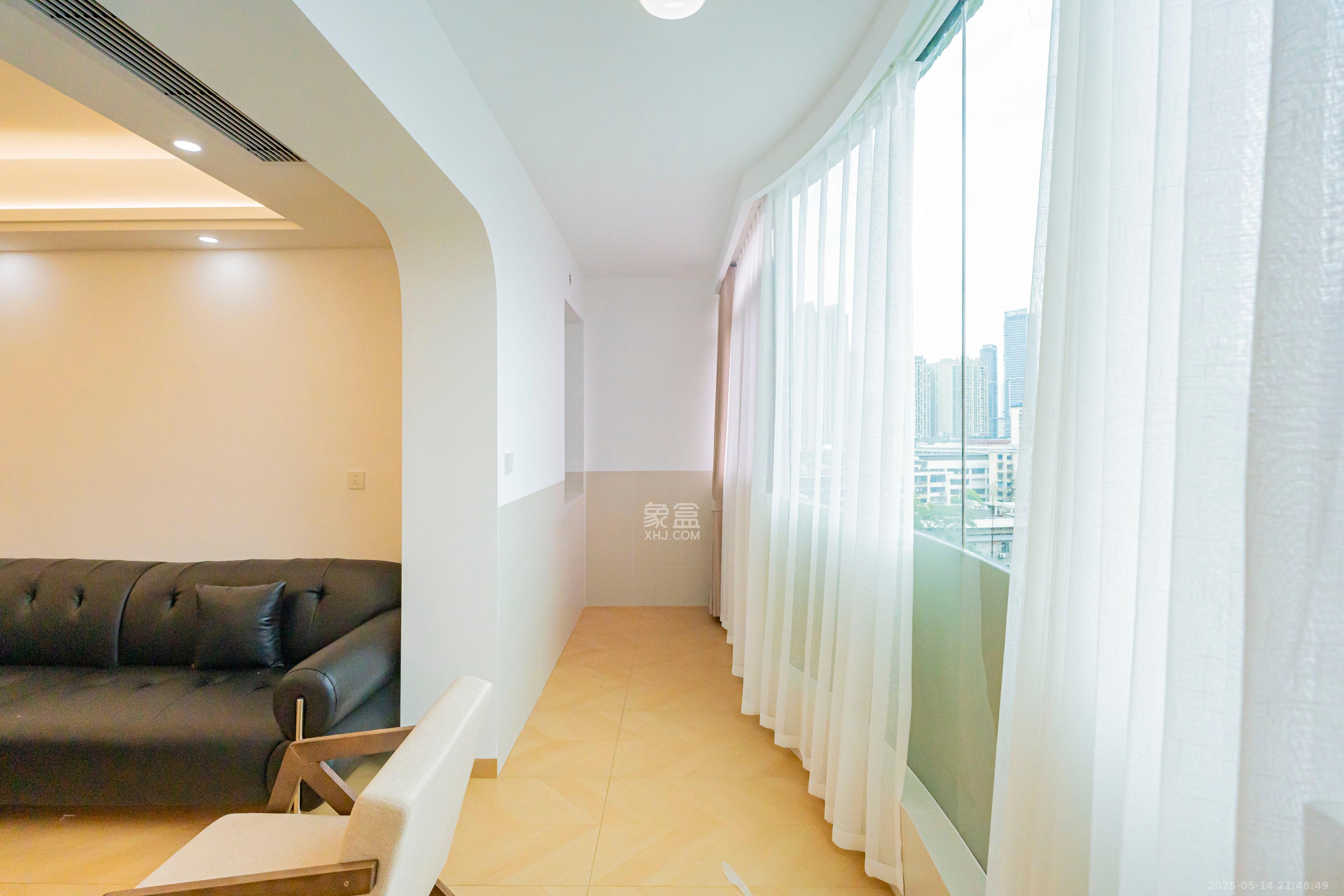 欧陆经典 3室2厅2卫 108.0万 欧陆经典 3室2厅2卫 108.0万阳台