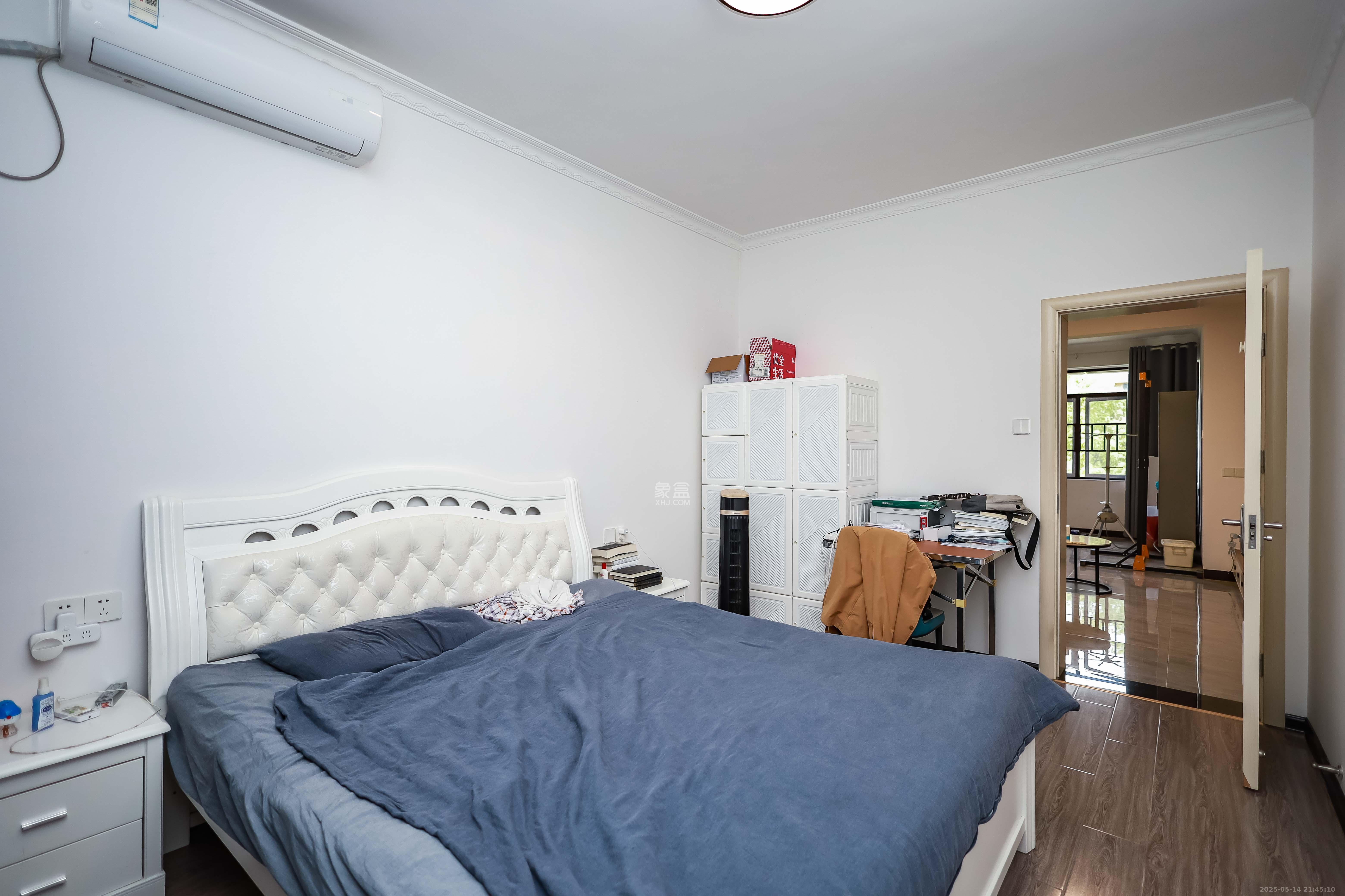 省少管所单位房 3室2厅2卫 73.8万 省少管所单位房 3室2厅2卫 73.8万卧室