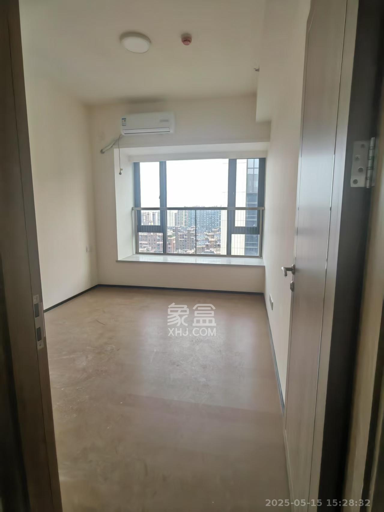 恒大金融广场  2室2厅1卫    2800.0元/月 恒大金融广场  2室2厅1卫    2800.0元/月室内图