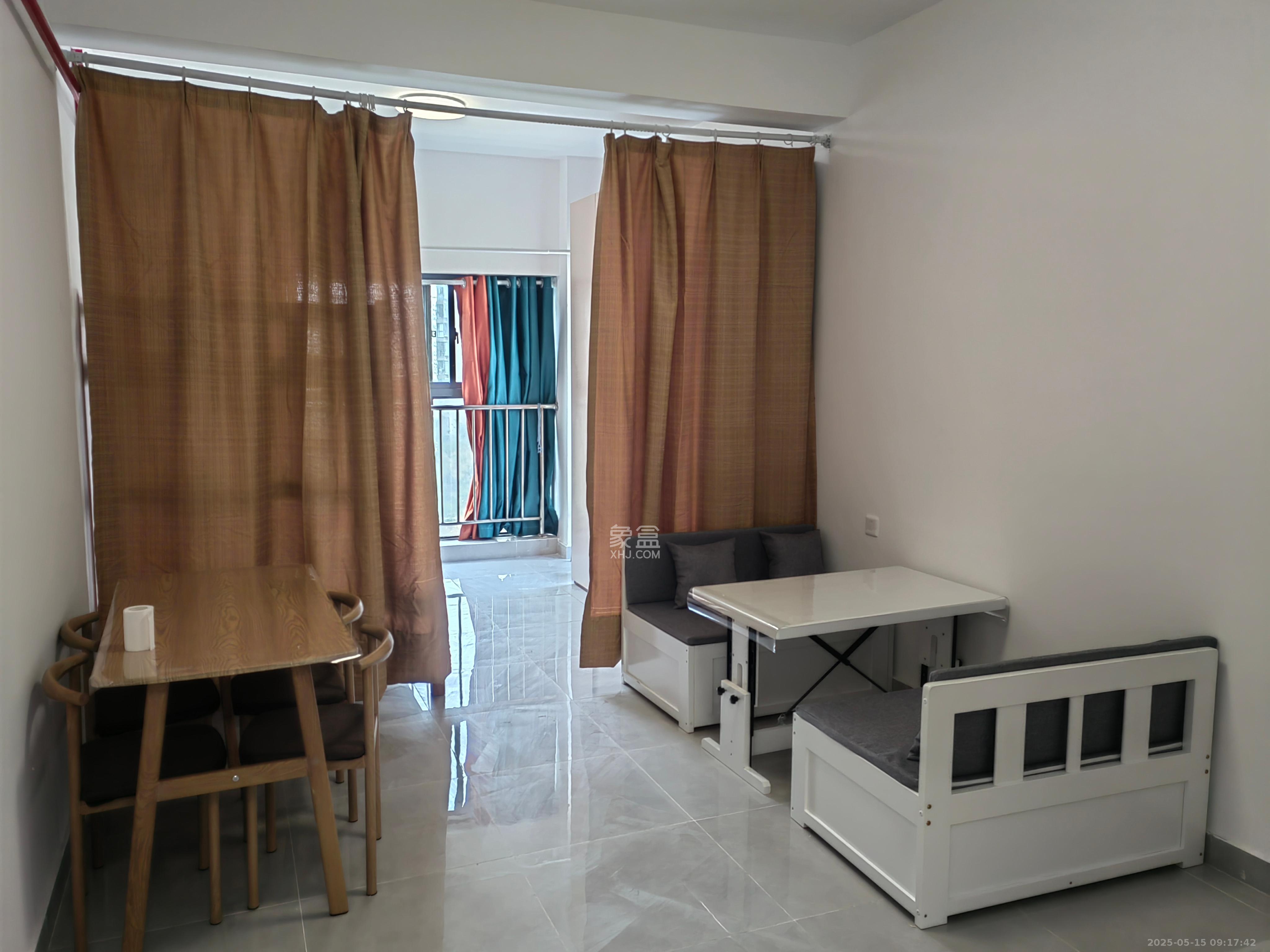 鑫远熙山 1室1厅1卫 1400.0元/月 鑫远熙山 1室1厅1卫 1400.0元/月室内图