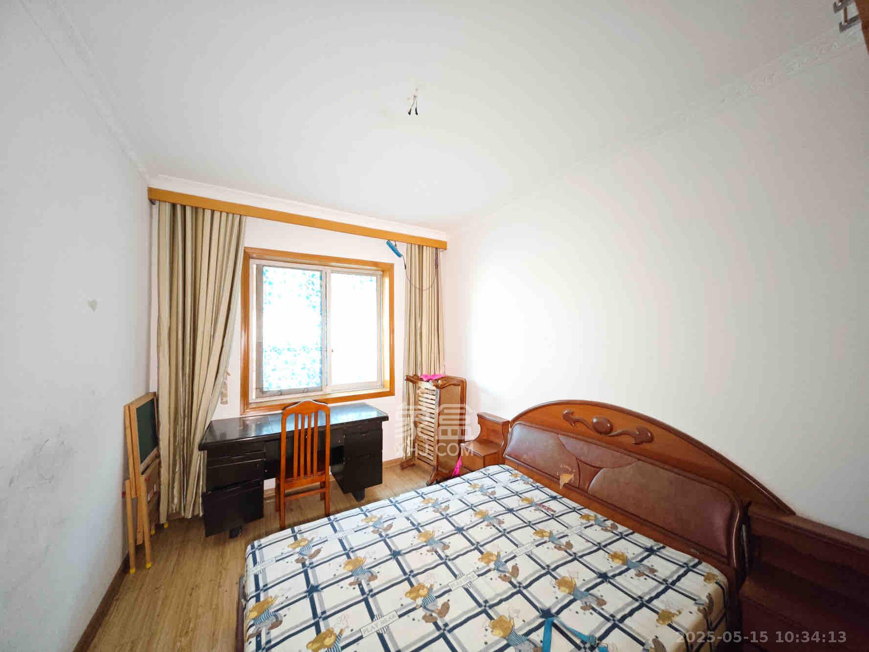 输变电局宿舍  1室2厅1卫    1200.0元/月 输变电局宿舍  1室2厅1卫    1200.0元/月室内图