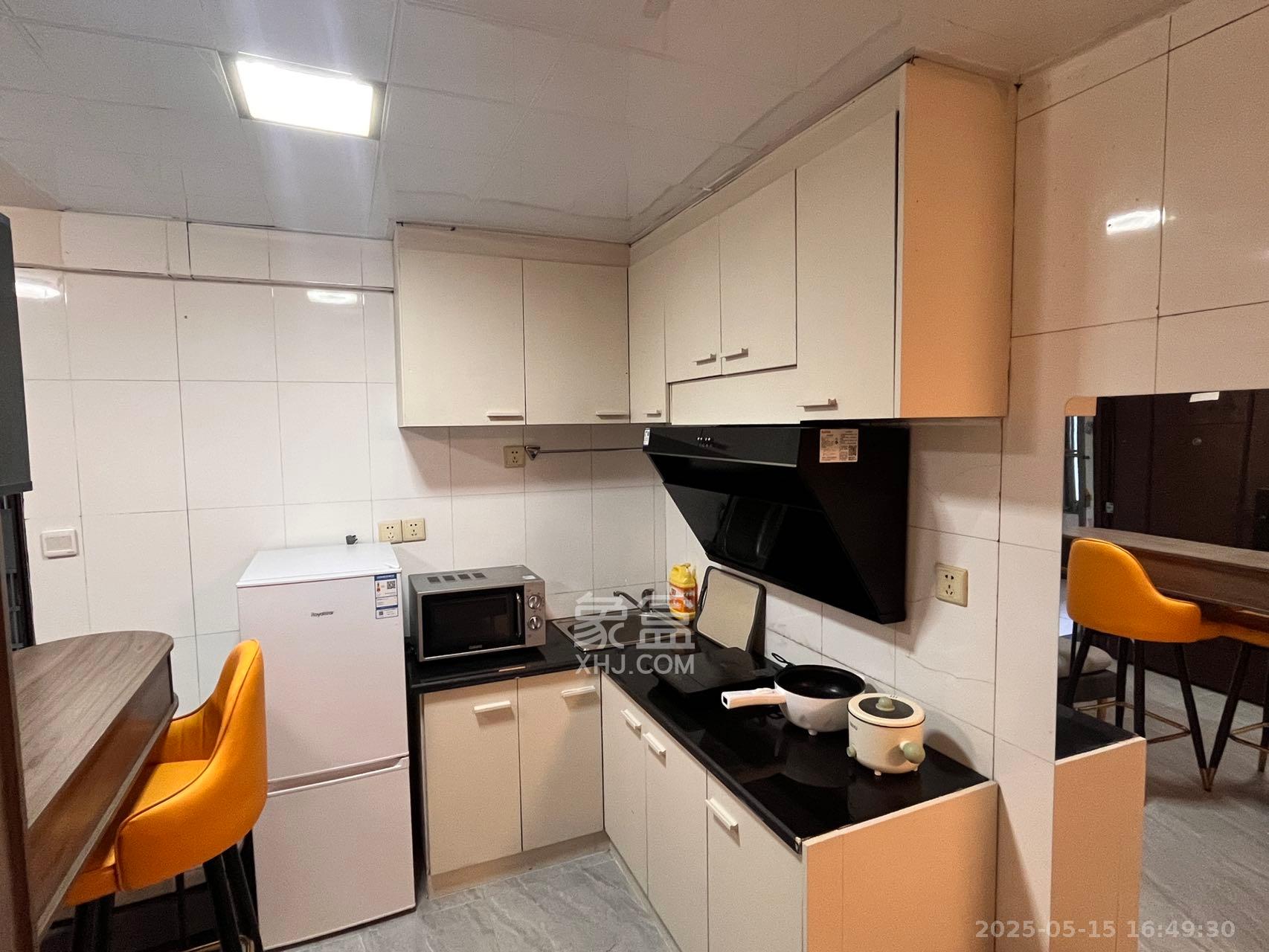 西罗亚大厦 1室1厅1卫 1880.0元/月 西罗亚大厦 1室1厅1卫 1880.0元/月室内图