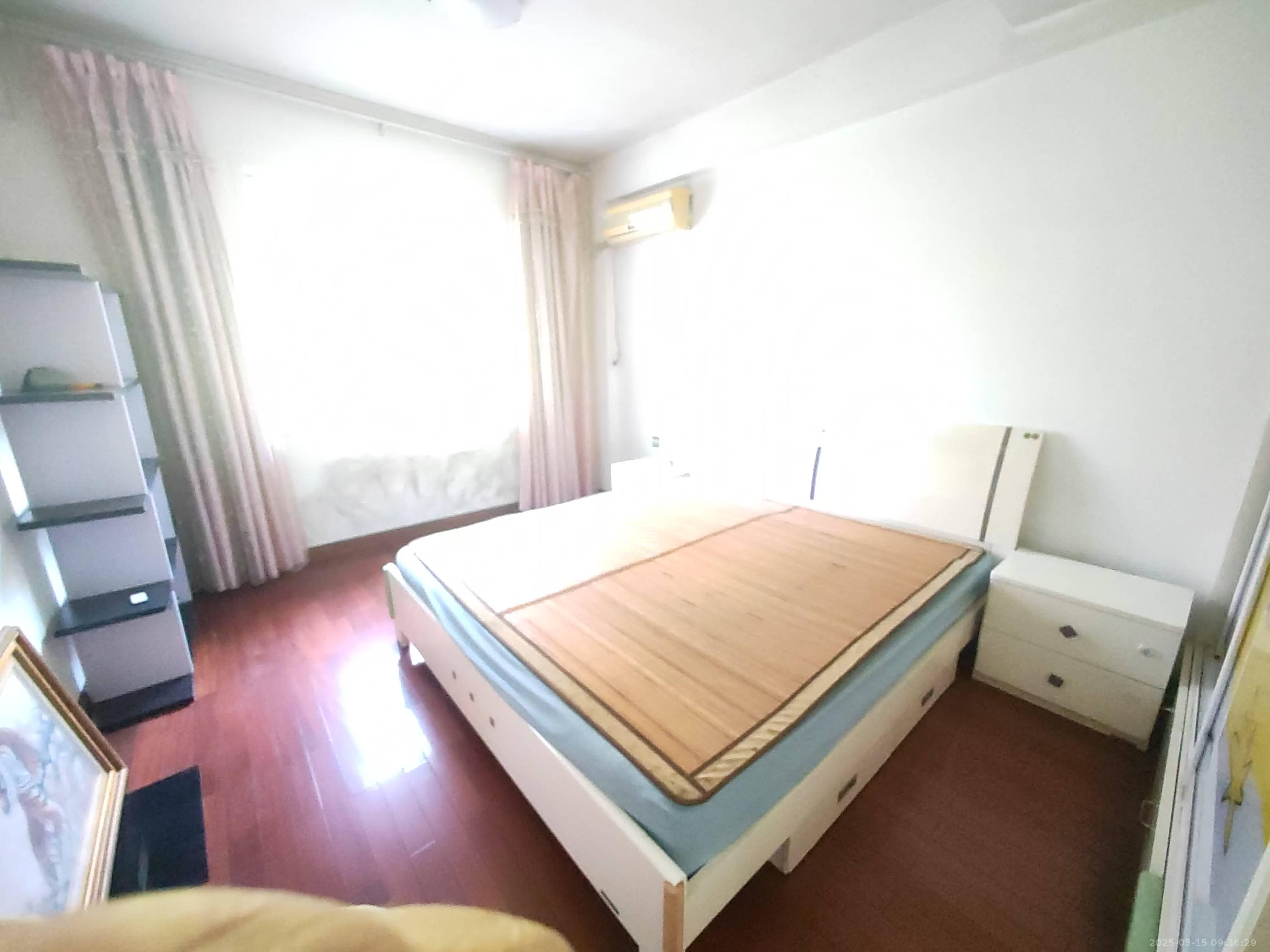 长房西郡  3室2厅2卫    2200.0元/月 长房西郡  3室2厅2卫    2200.0元/月室内图