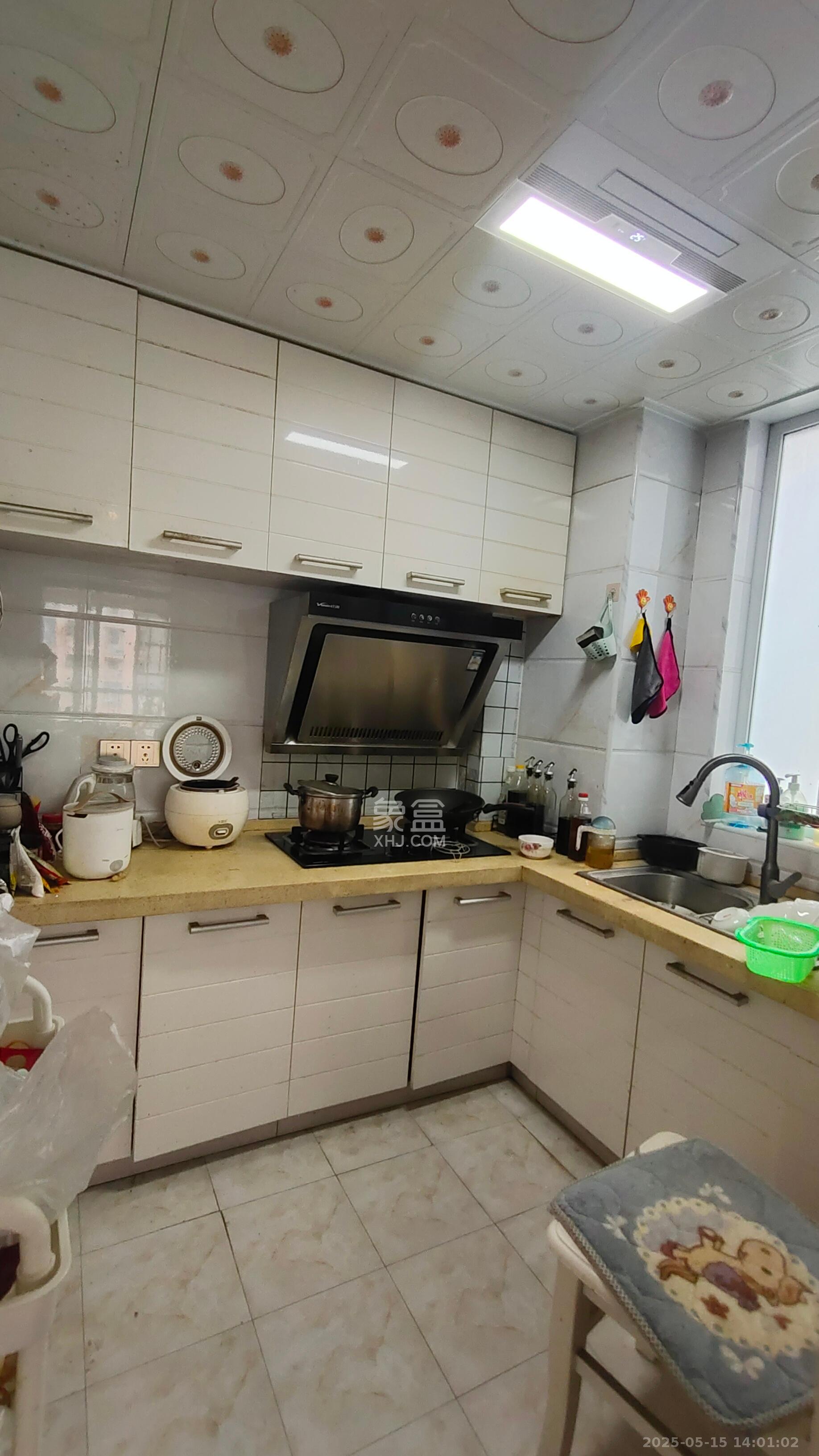 丽发新城 2室2厅1卫 1750.0元/月 丽发新城 2室2厅1卫 1750.0元/月室内图