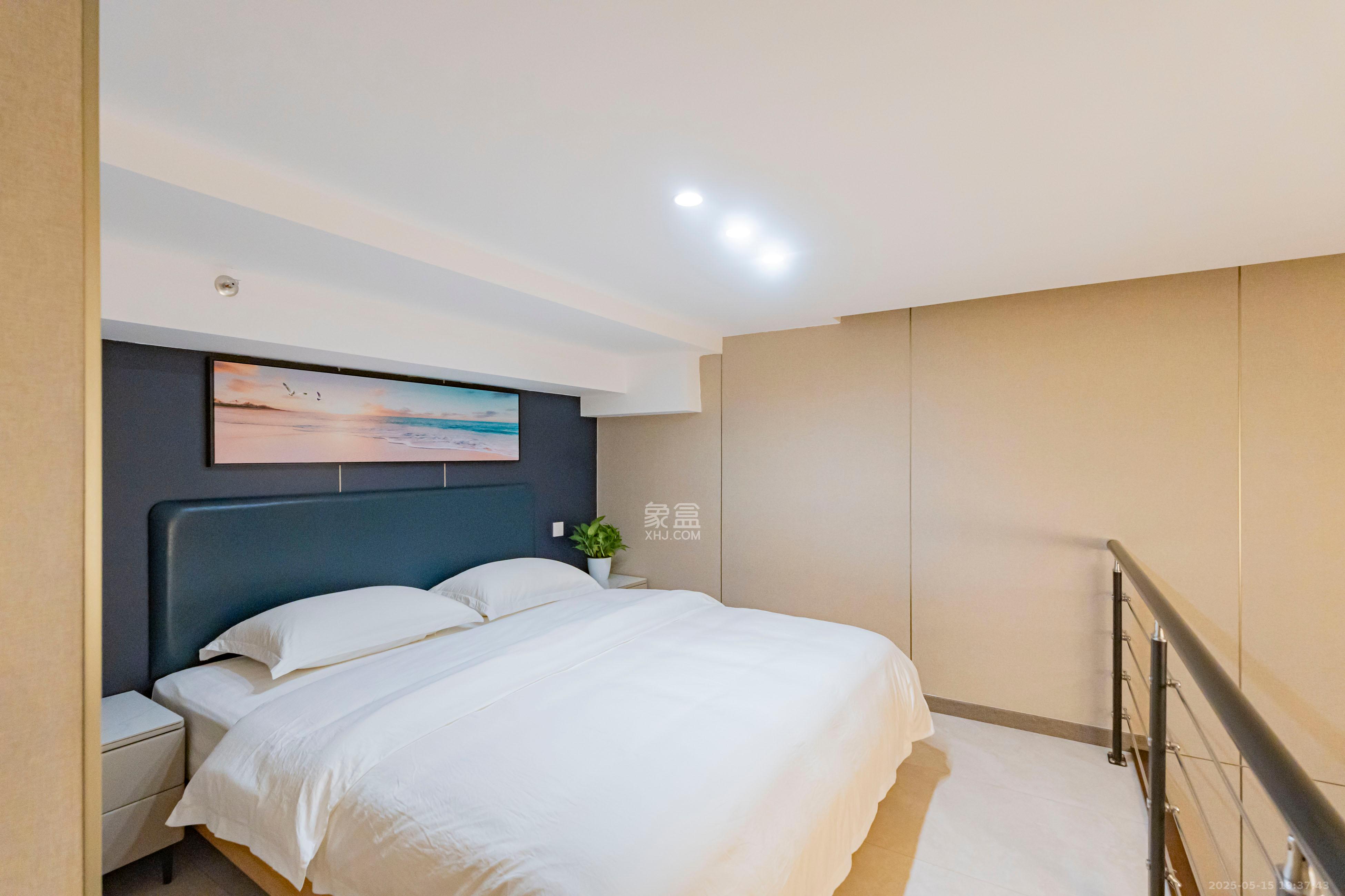 万煦园  10室3厅10卫    400.0万 万煦园  10室3厅10卫    400.0万卧室