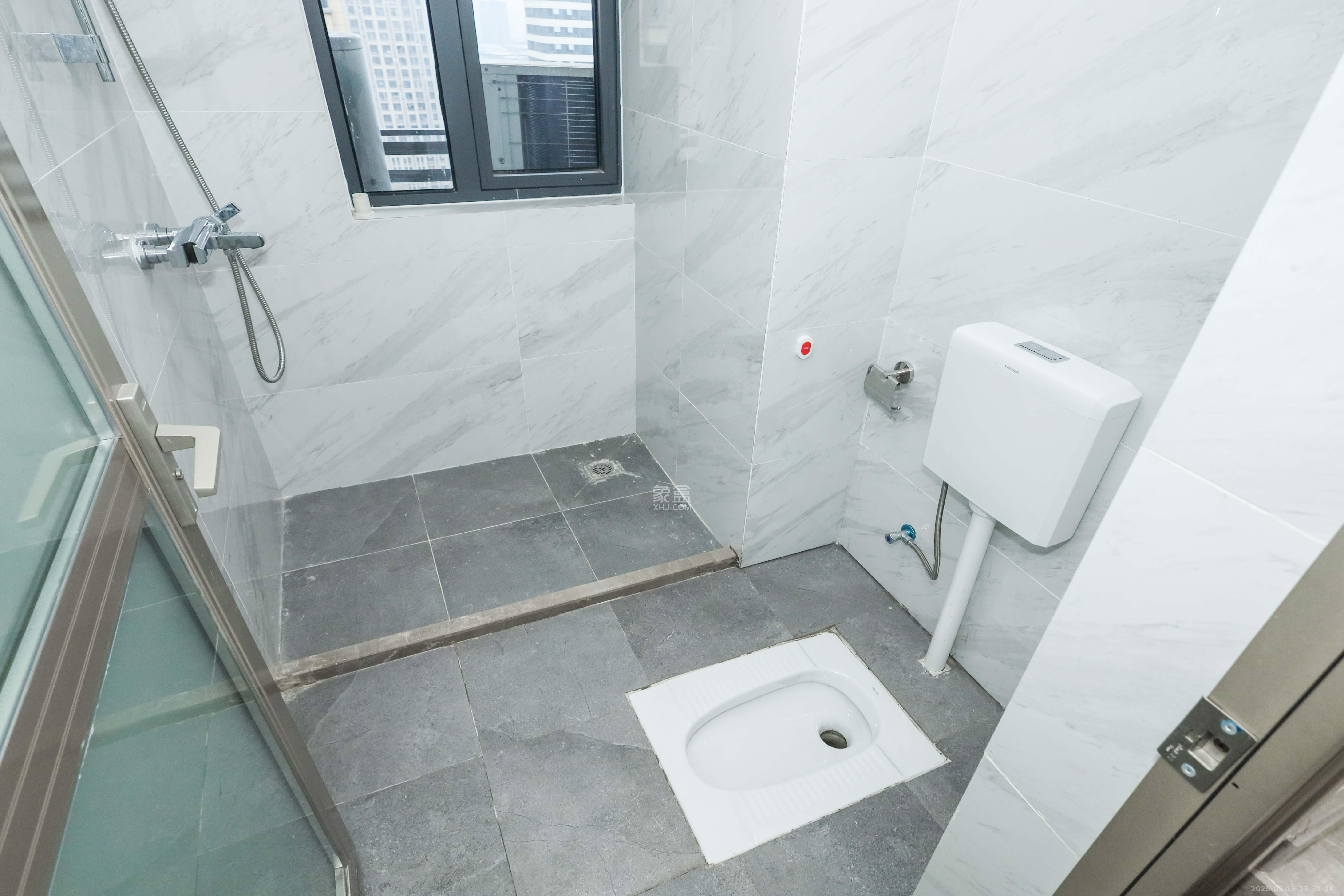 梦想新天地 3室2厅1卫 148.0万 梦想新天地 3室2厅1卫 148.0万卫生间