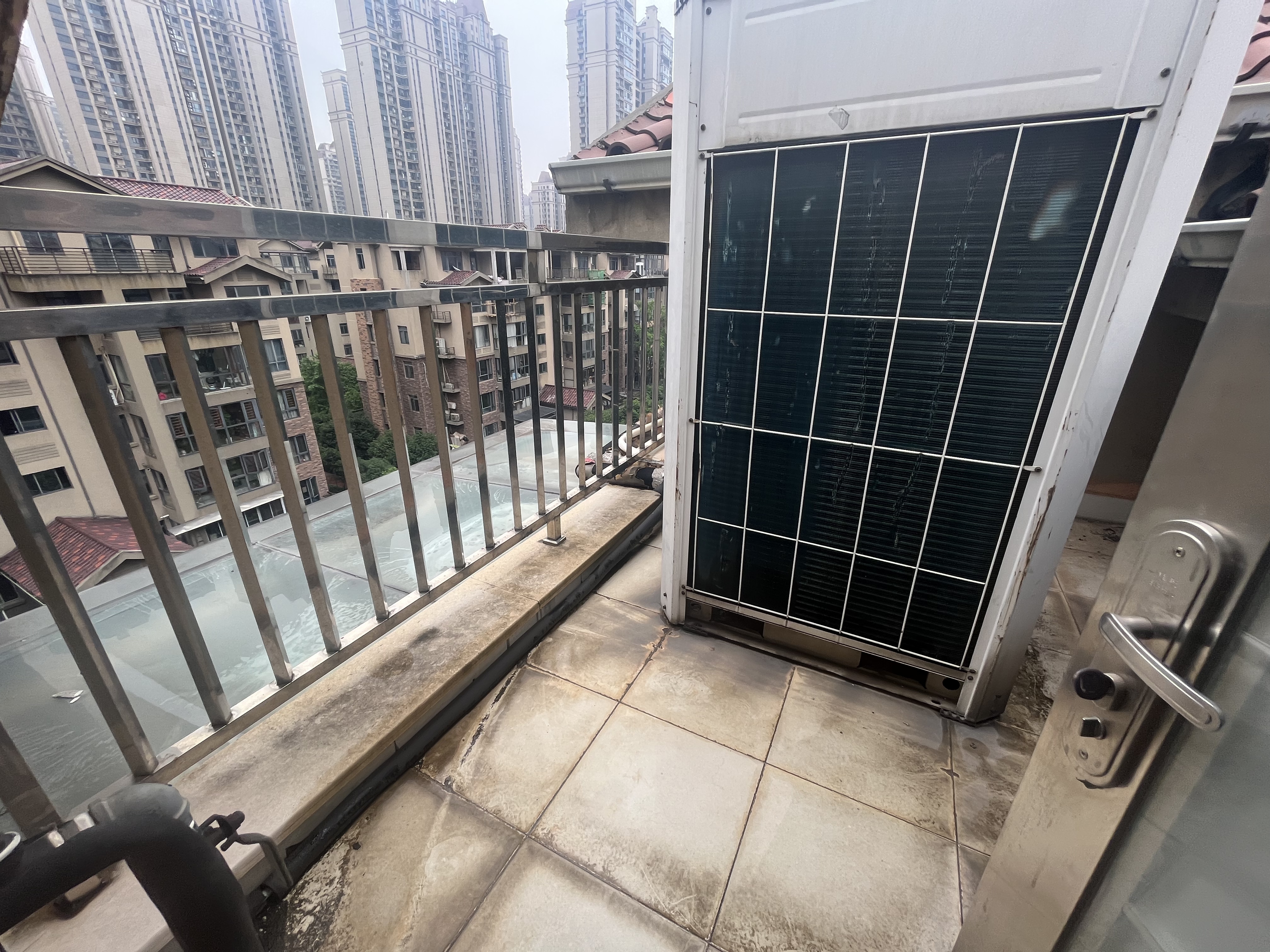 湘银星城  5室3厅4卫    288.0万 湘银星城  5室3厅4卫    288.0万室内图