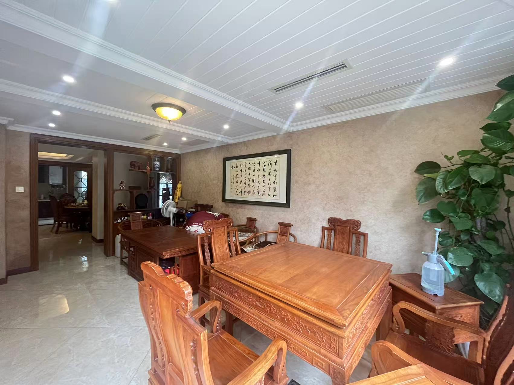 湘银星城  5室3厅4卫    288.0万 湘银星城  5室3厅4卫    288.0万室内图