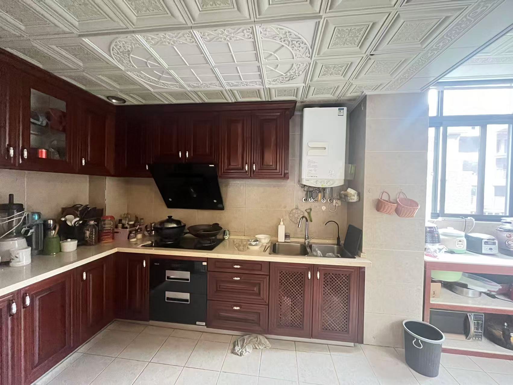 湘银星城  5室3厅4卫    288.0万 湘银星城  5室3厅4卫    288.0万室内图