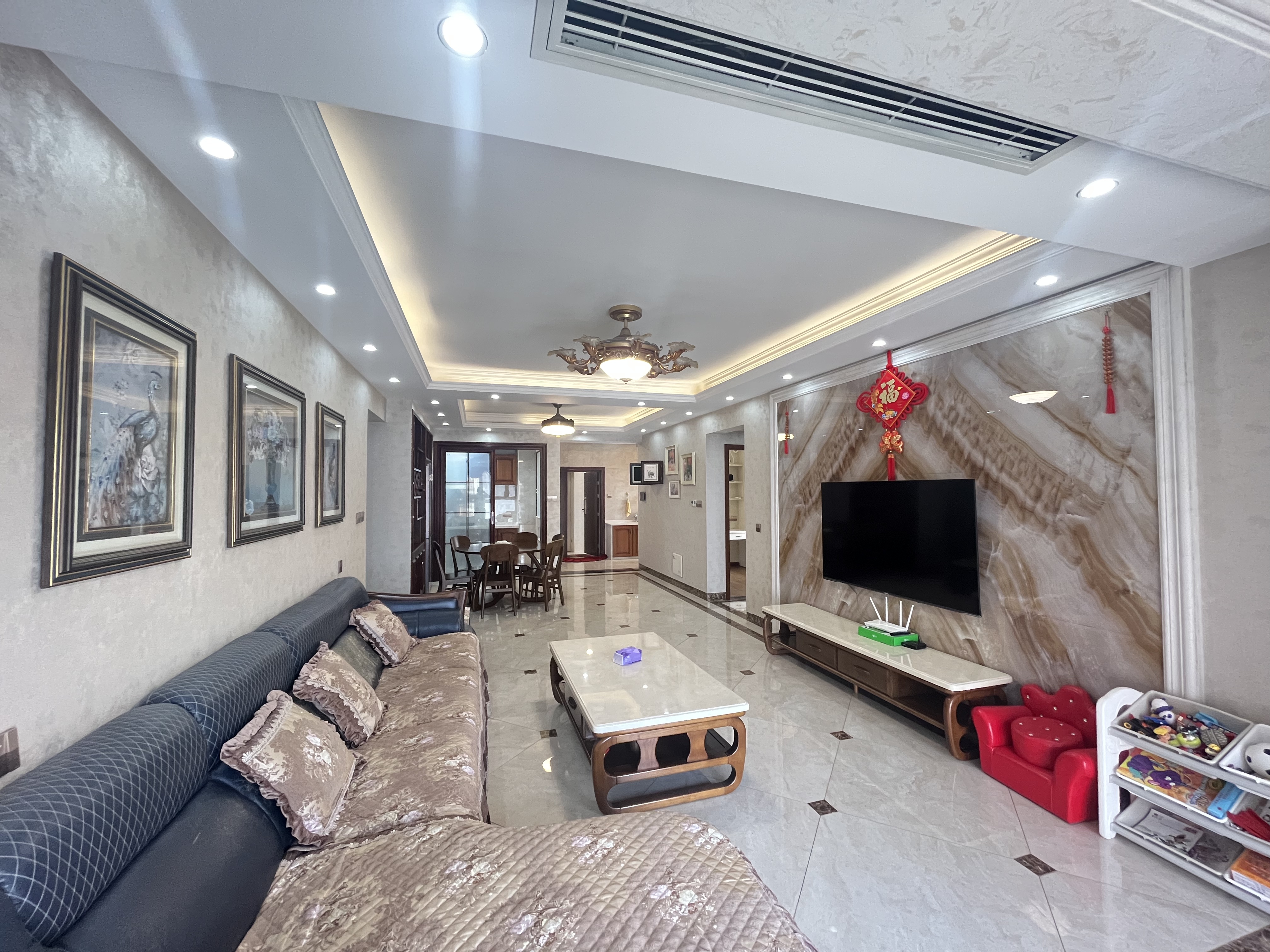 湘银星城 1室2厅2卫 86.8万 湘银星城 1室2厅2卫 86.8万室内图