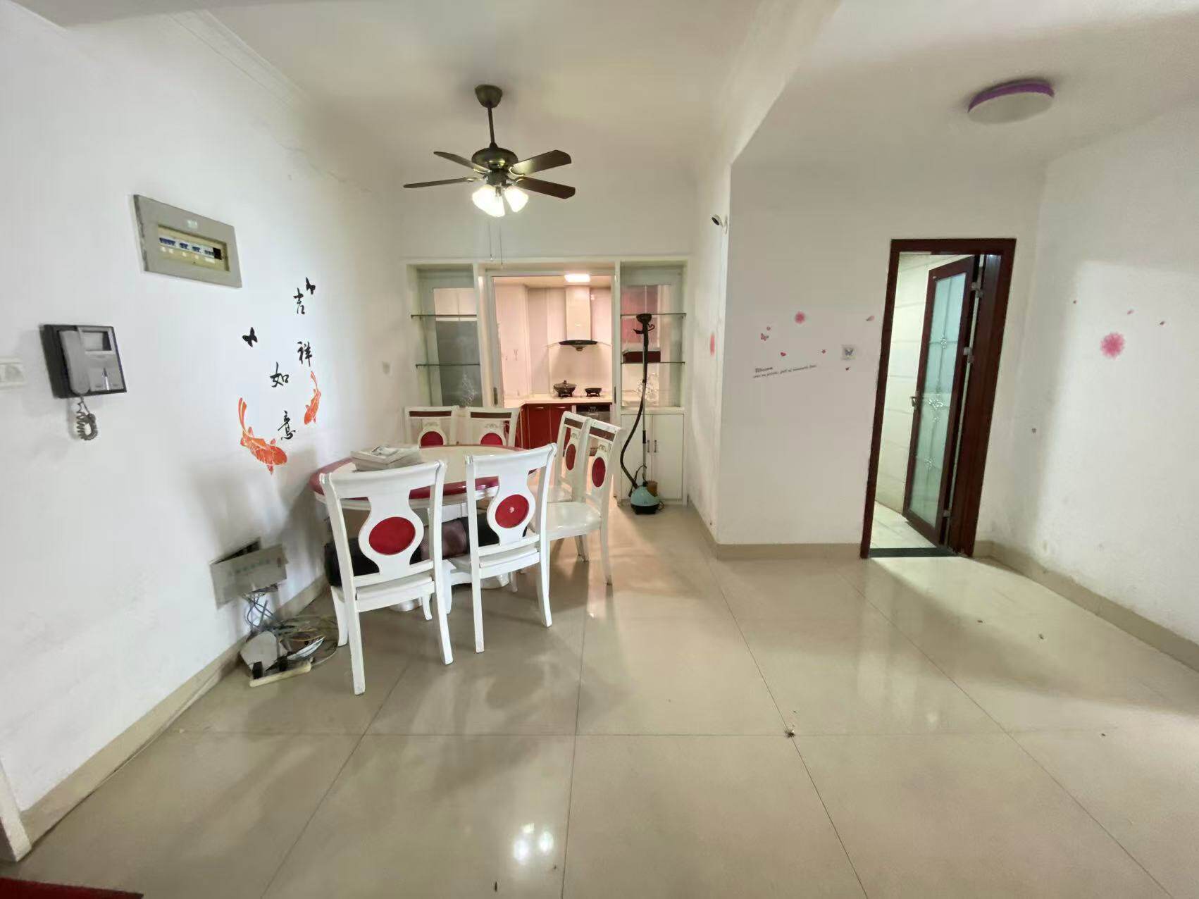 新城首座  3室2厅2卫    53.8万 新城首座  3室2厅2卫    53.8万室内图