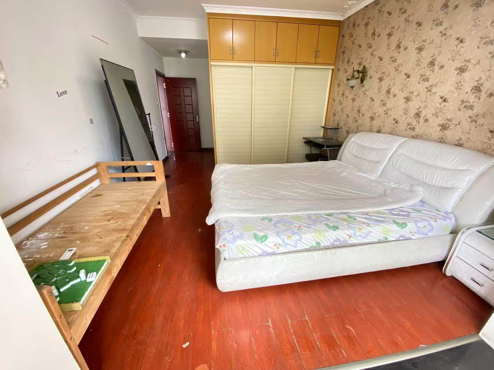 新城首座  3室2厅2卫    53.8万 新城首座  3室2厅2卫    53.8万室内图