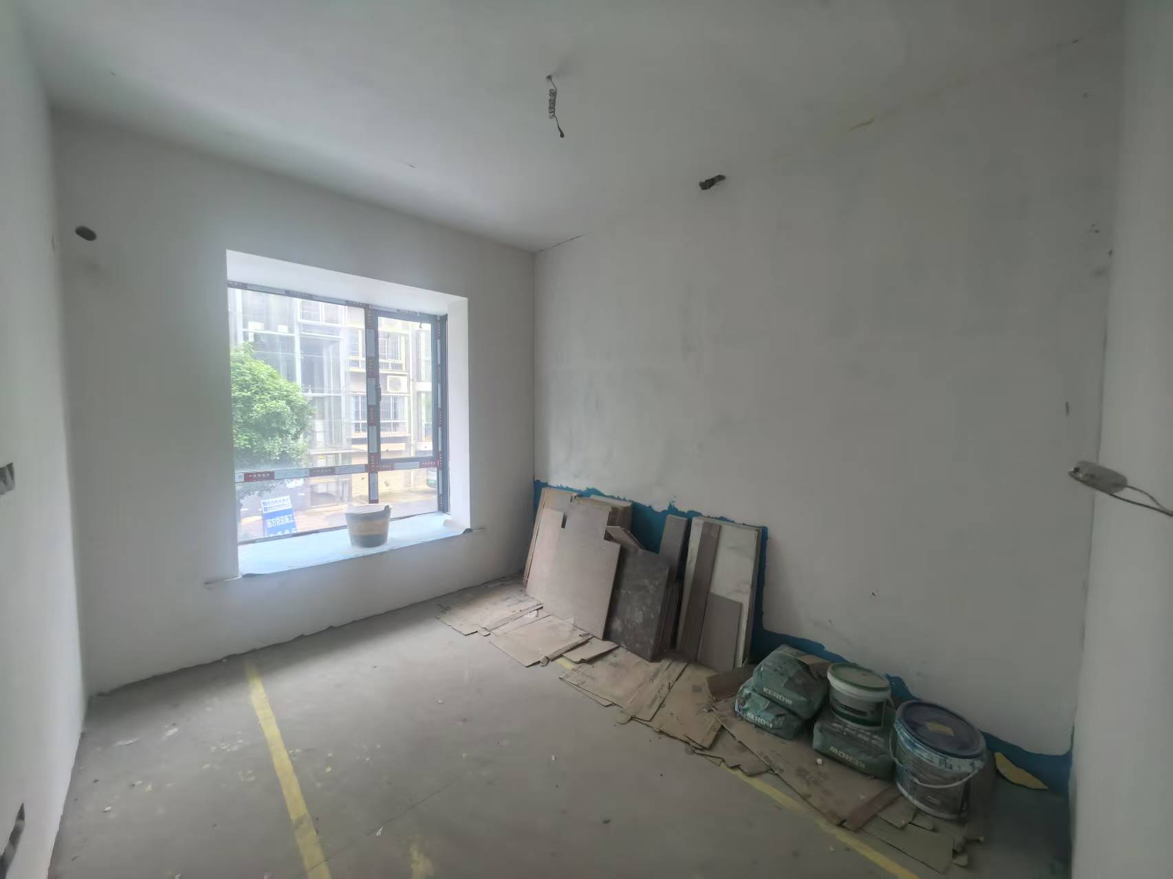 枫溪苑  4室2厅2卫    43.0万 枫溪苑  4室2厅2卫    43.0万室内图